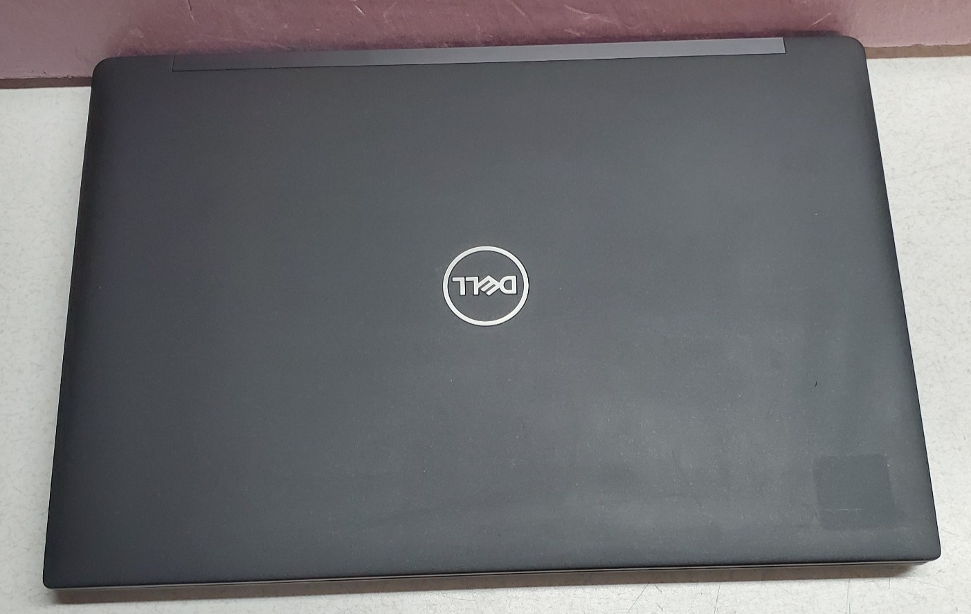 Dell Latitude 7390 13.3″/ i5-8350U/ 16G Ram/ 256G M.2 SSD /Win11Pro / Bklit KB
