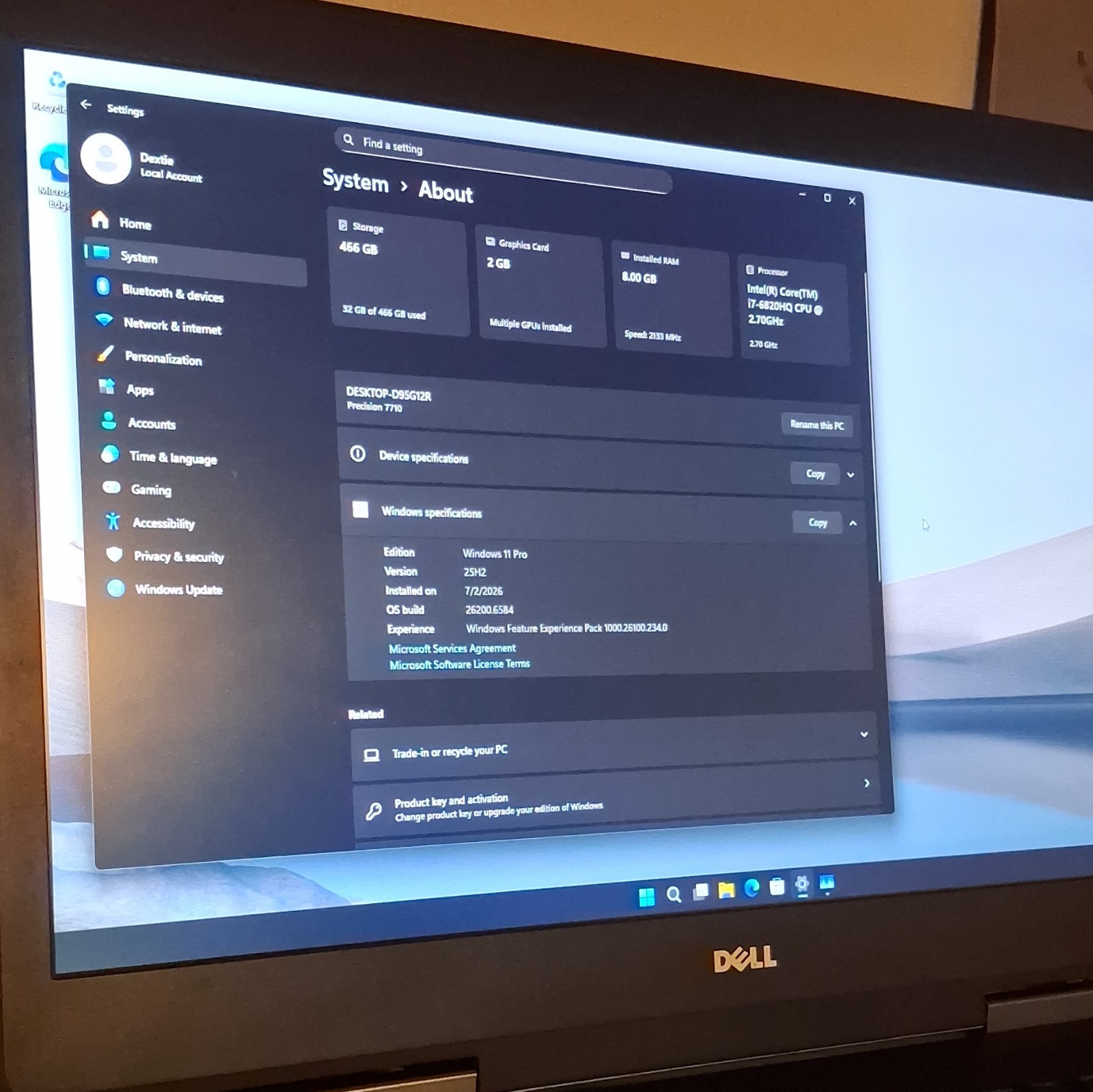 PC #1 Dell Precision 7710 17″ i7-6820HQ 8GB 466GB HDD Win 11 Pro AMD R9 M375X