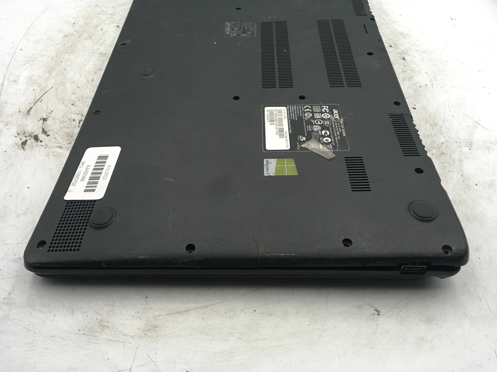 ACER ASPIRE V5 ZRK – FOR PARTS/BAD LCD – Intel Core i5-3317U – NO RAM – READ -BB