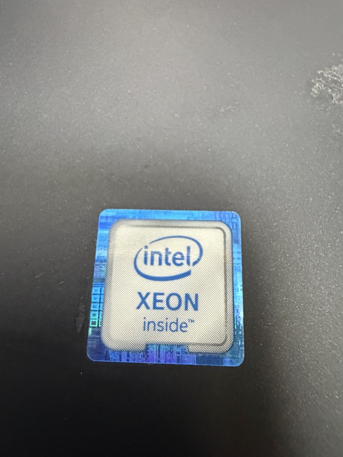 Dell Precision 7510 Intel Xeon E3-1504M V5 2.80Ghz w/ 4Gb DDR4, No HD, FREE SHIP
