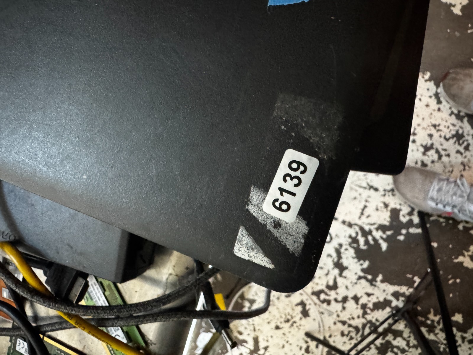 Dell Latitude 3590 Core I3 7th Gen Laptop For Parts/Repair #6139