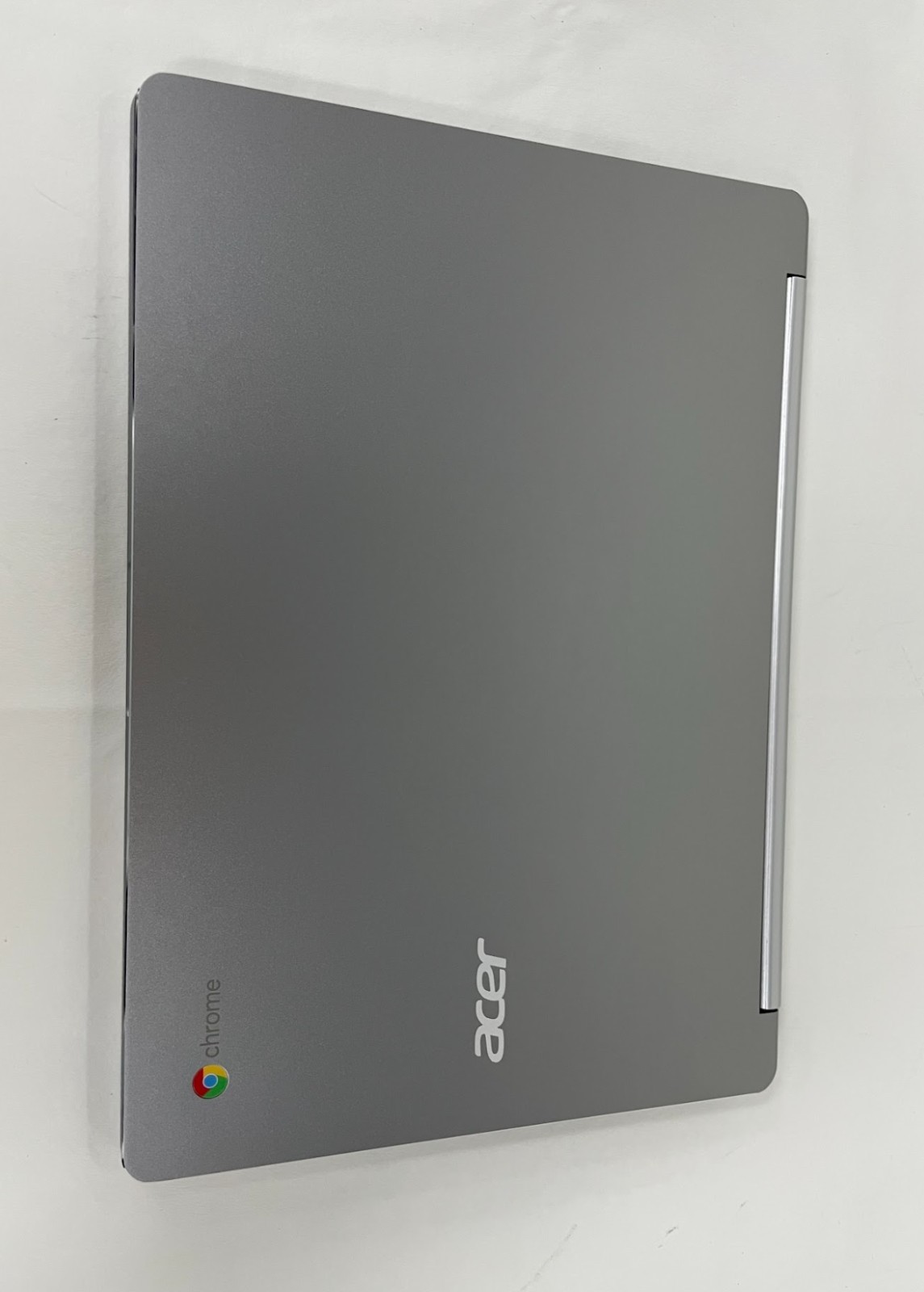 Acer Chromebook R 13.3-inch Full HD Touch, 4G/32GB/CHROME OPERATING SYSTEM,used