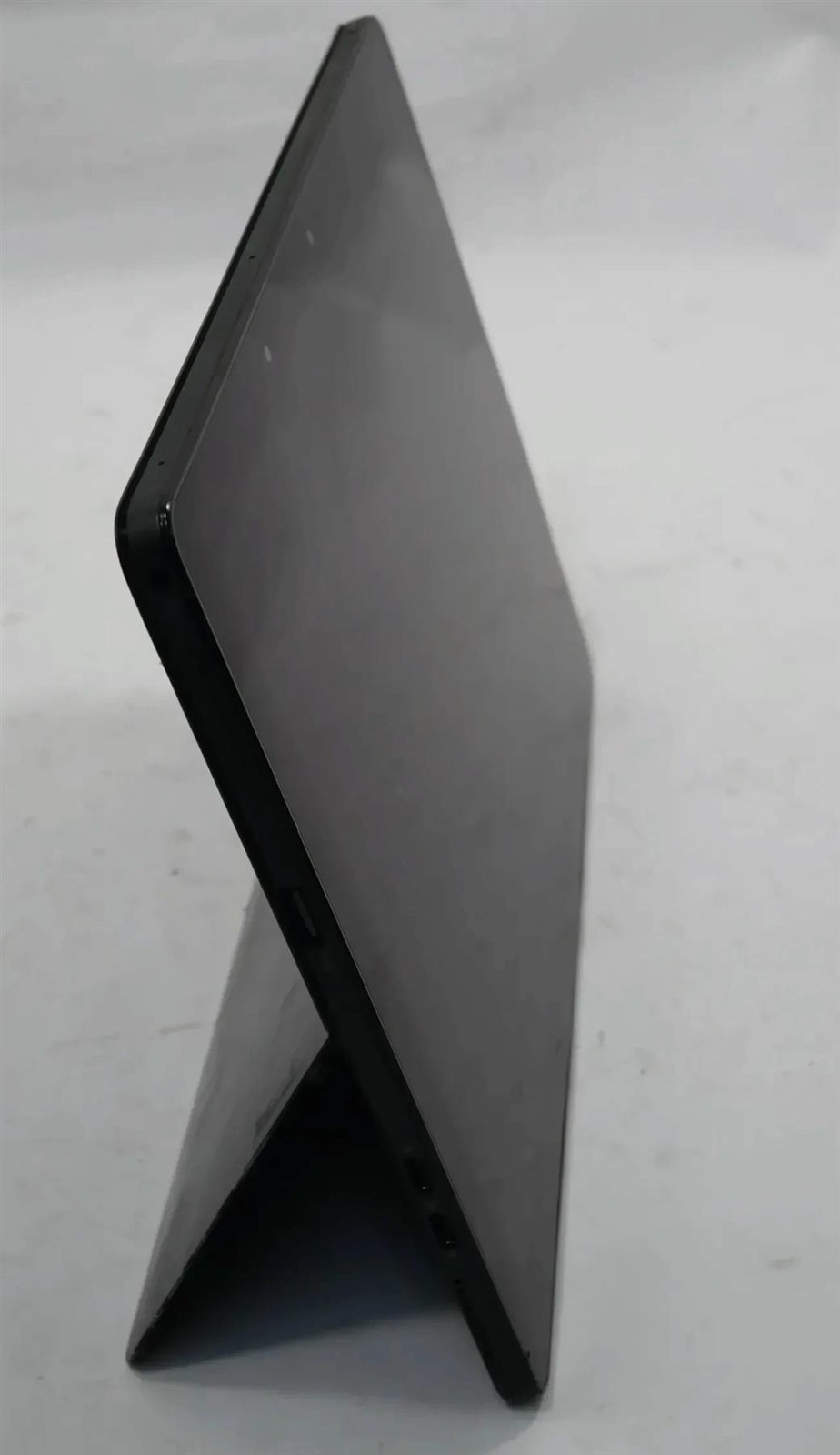 Dell Latitude 5290 2-in-1 Core i5-8350U 1.7GHz 8GB 128GB Touch Screen