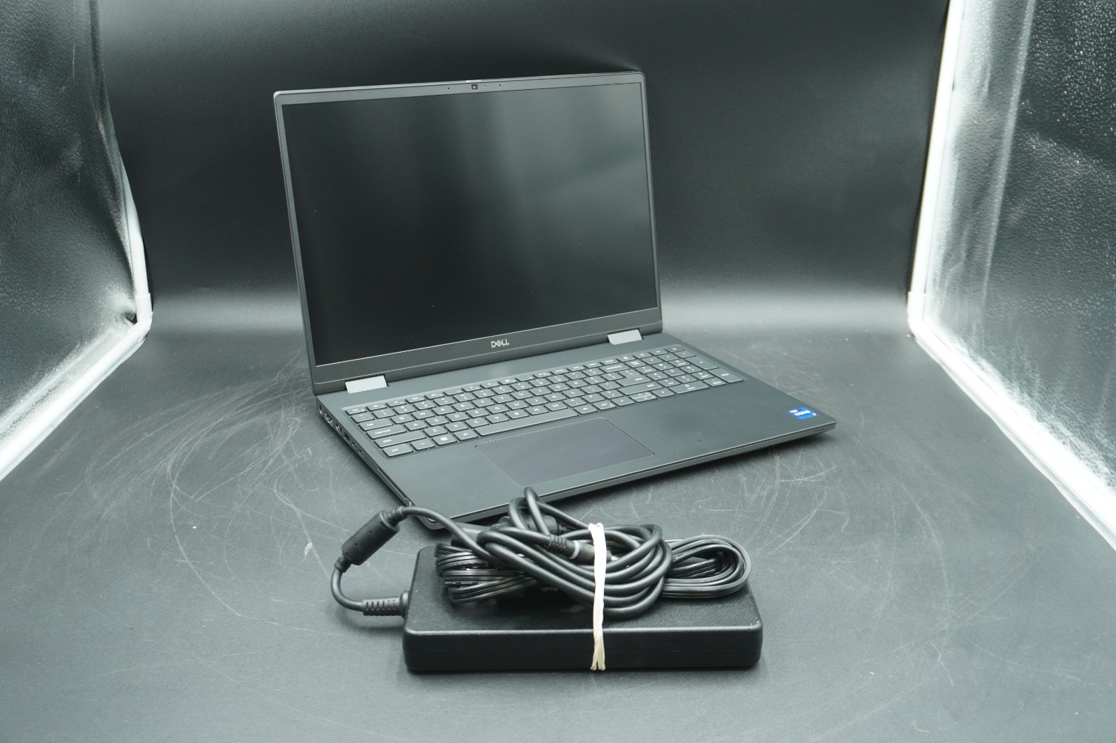 Dell Precision 7680 i7-13850HX 32GB RAM 512GB SSD NO OS *Tested*