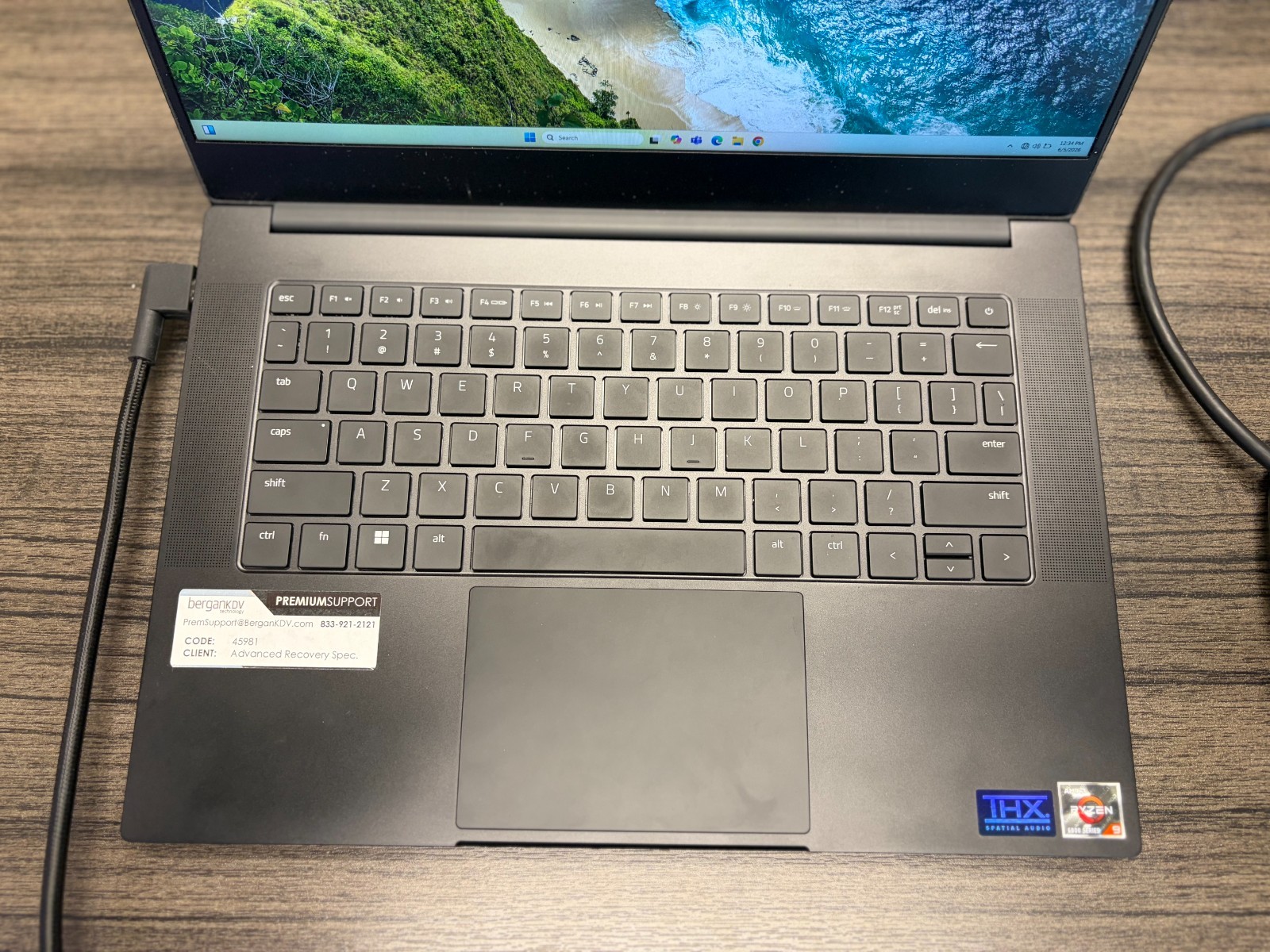 Razer Blade 14 RZ09-0427 Ryzen 9 6900HX 16GB 1TB RTX 3060 14″ 144Hz Gaming