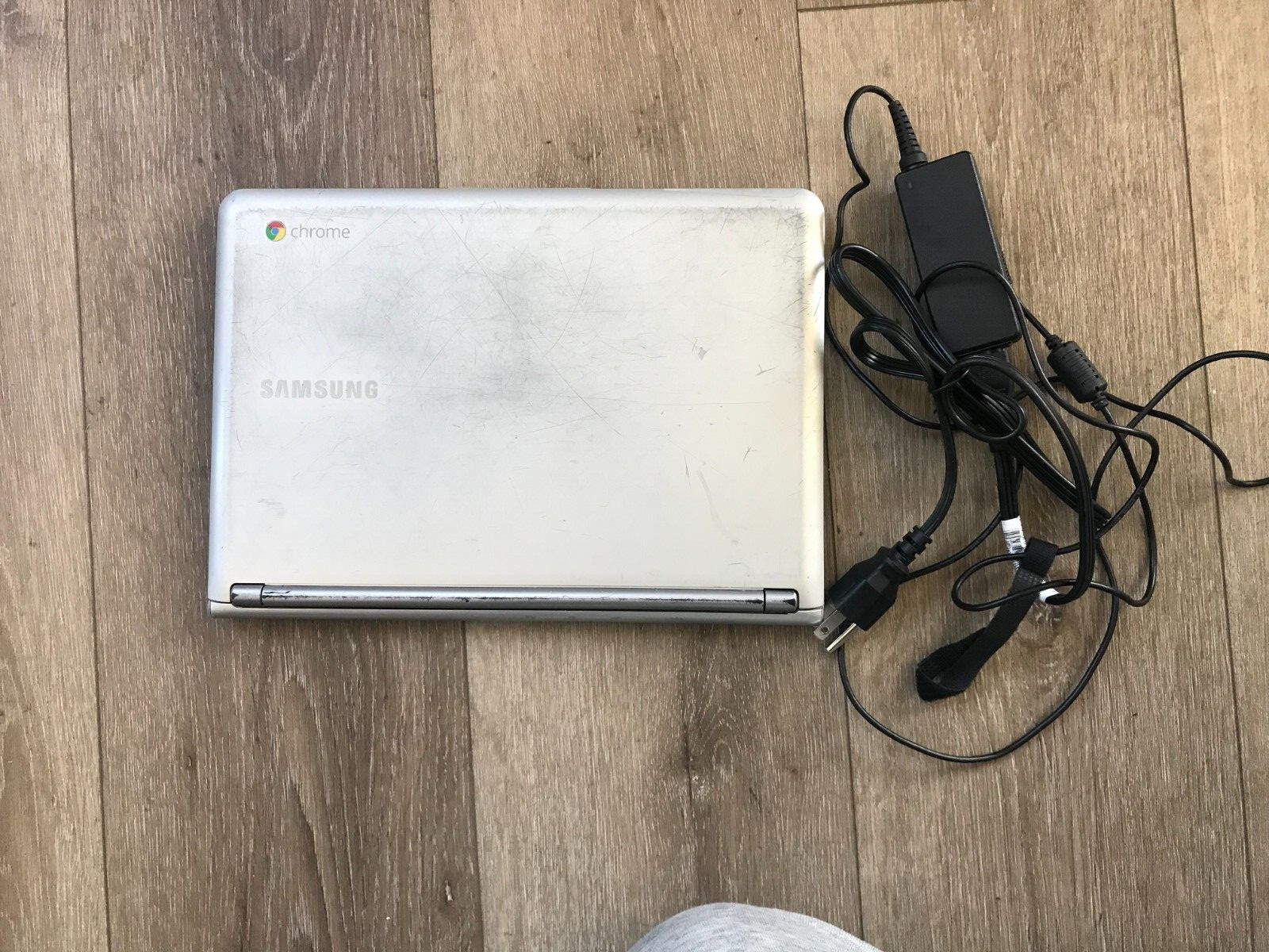 Samsung XE303C12-A01US 11.6″ 5 Dual Core 1.70GHz 2GB 16GB Chromebook
