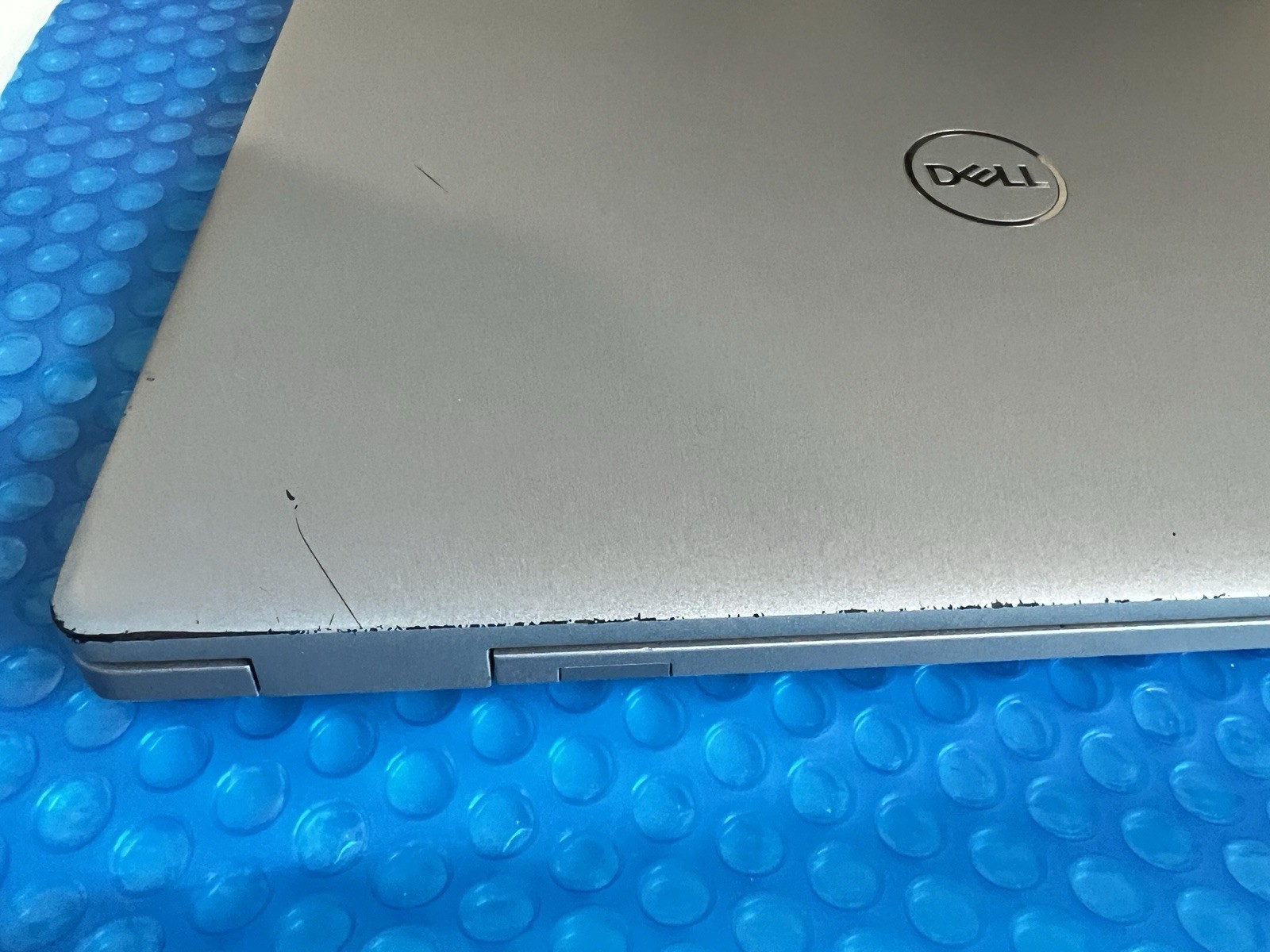Dell Latitude 5530 FHD 4.7GHz 10-Core i7-1255U 32GB RAM 512GB SSD IR-CAM WIN I1P