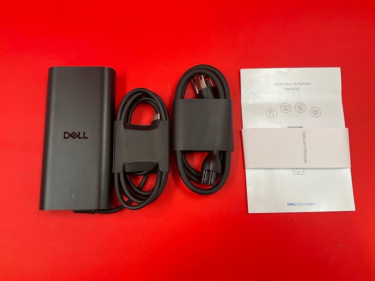Dell Pro Max 16 Premium U7-255H 32GB 1TB RTX Pro 1000 16WU W11P 8X7PT MA16250