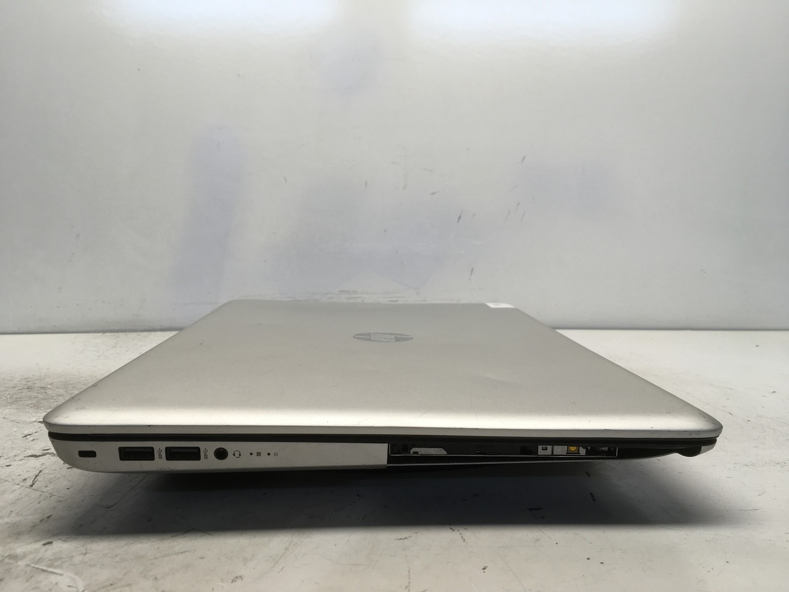 HP Envy M7-N109DX Intel Core i7-6500U 2.5GHz No RAM NO HDD No Batt – SCREEN DMG