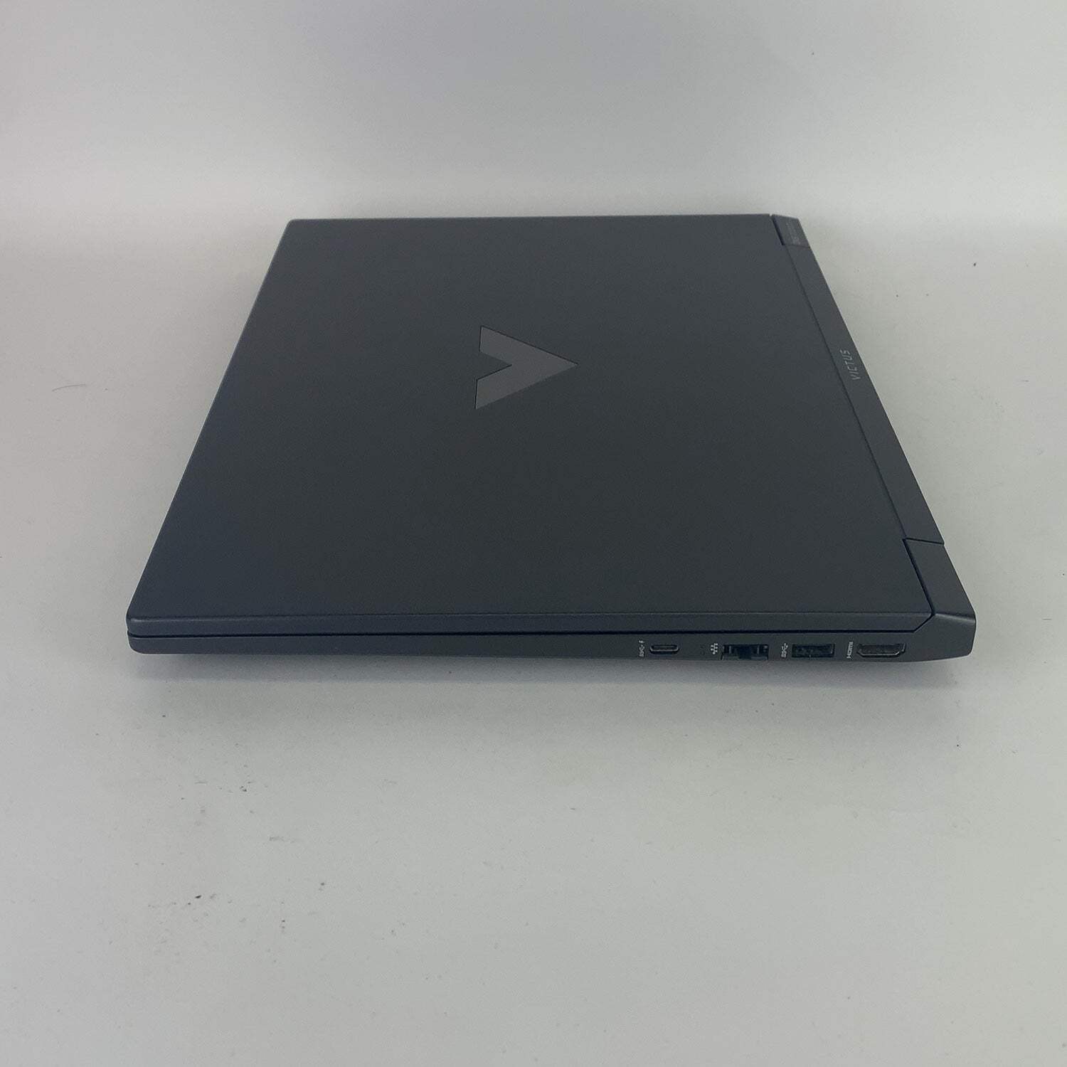 Broken 6 7 7445HS 16GB RAM 512GB GeForce RTX 4050
