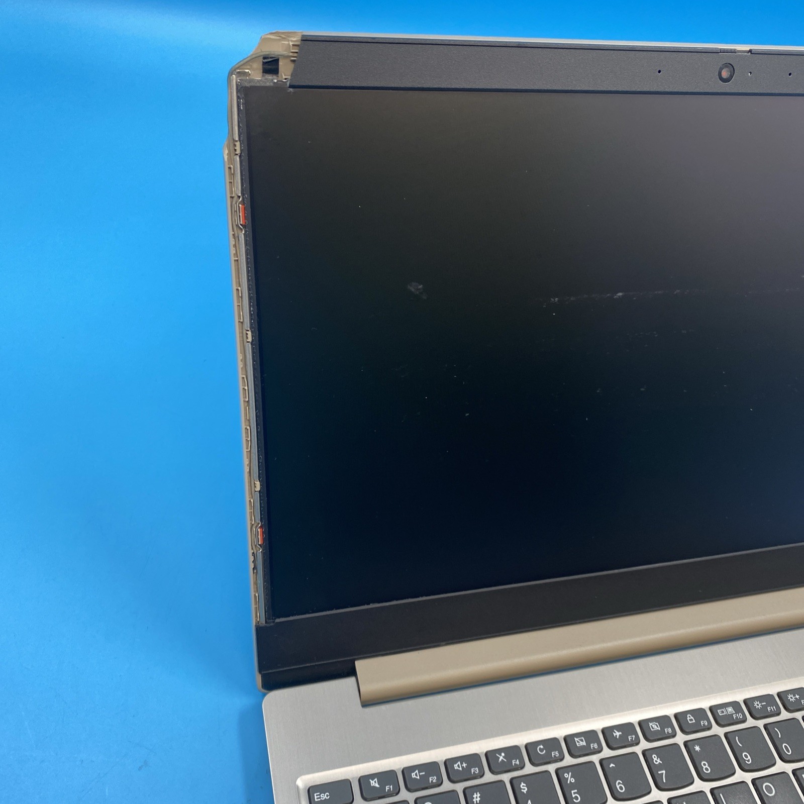 (LOT OF 18) Lenovo IdeaPad 3 81WE | i3-1005G1 | 8GB RAM | 256GB **READ** | NO OS