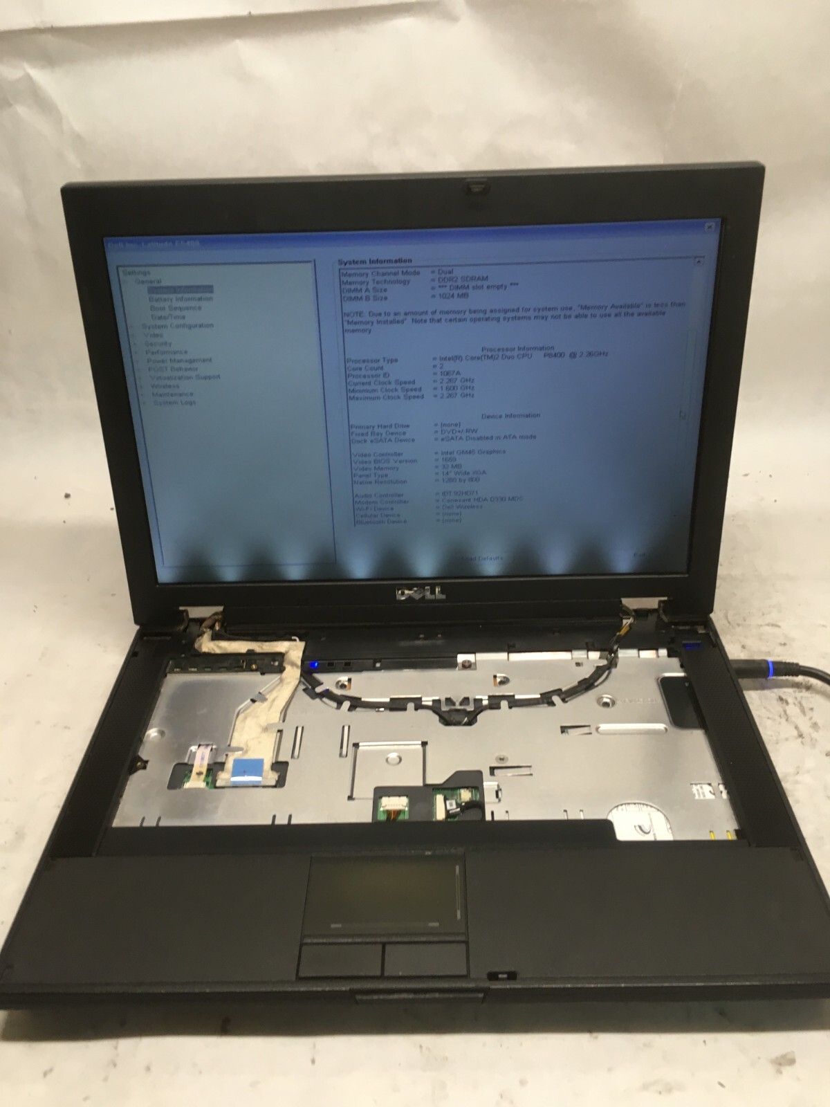 Dell Latitude E5400 14″ [AS IS] Intel Core 2 Duo P8400 @ 2.26 GHz – JZ