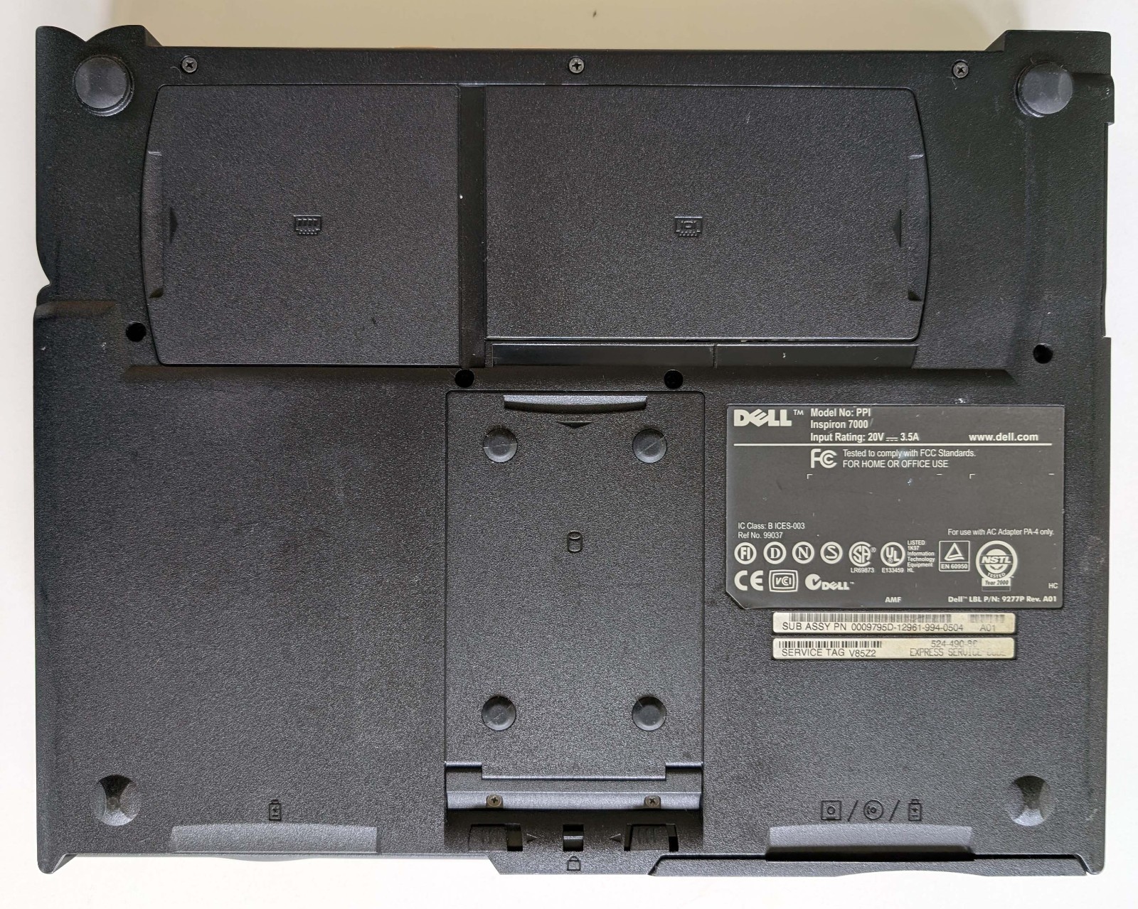 Dell Inspiron 7000 PPI Laptop Service Tag V85Z2 P/N 9277P Rev. A01 For Parts