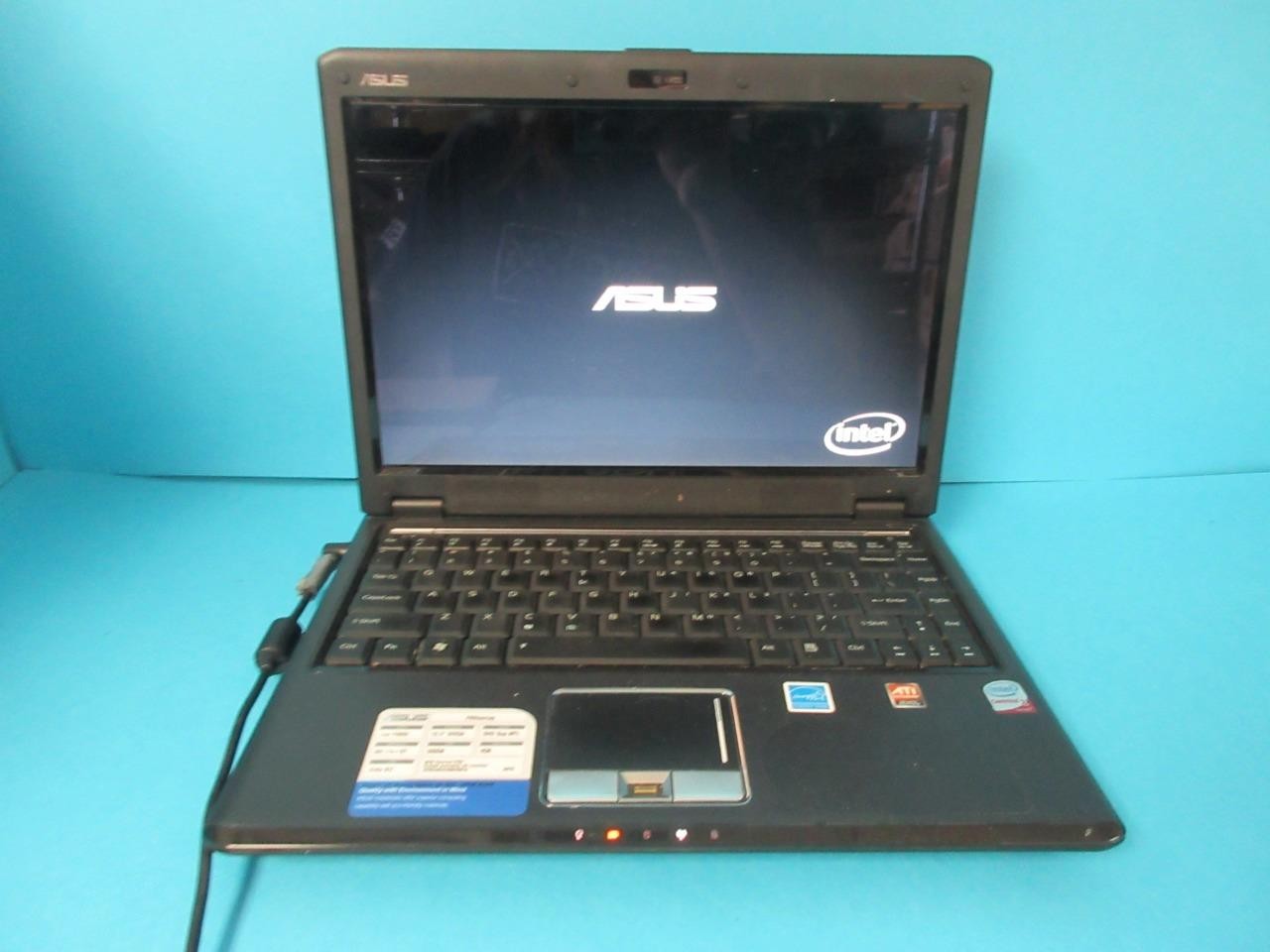 ASUS F6V Laptop DUO P8600 13.3″ WXGA 320GB 4GB Memory