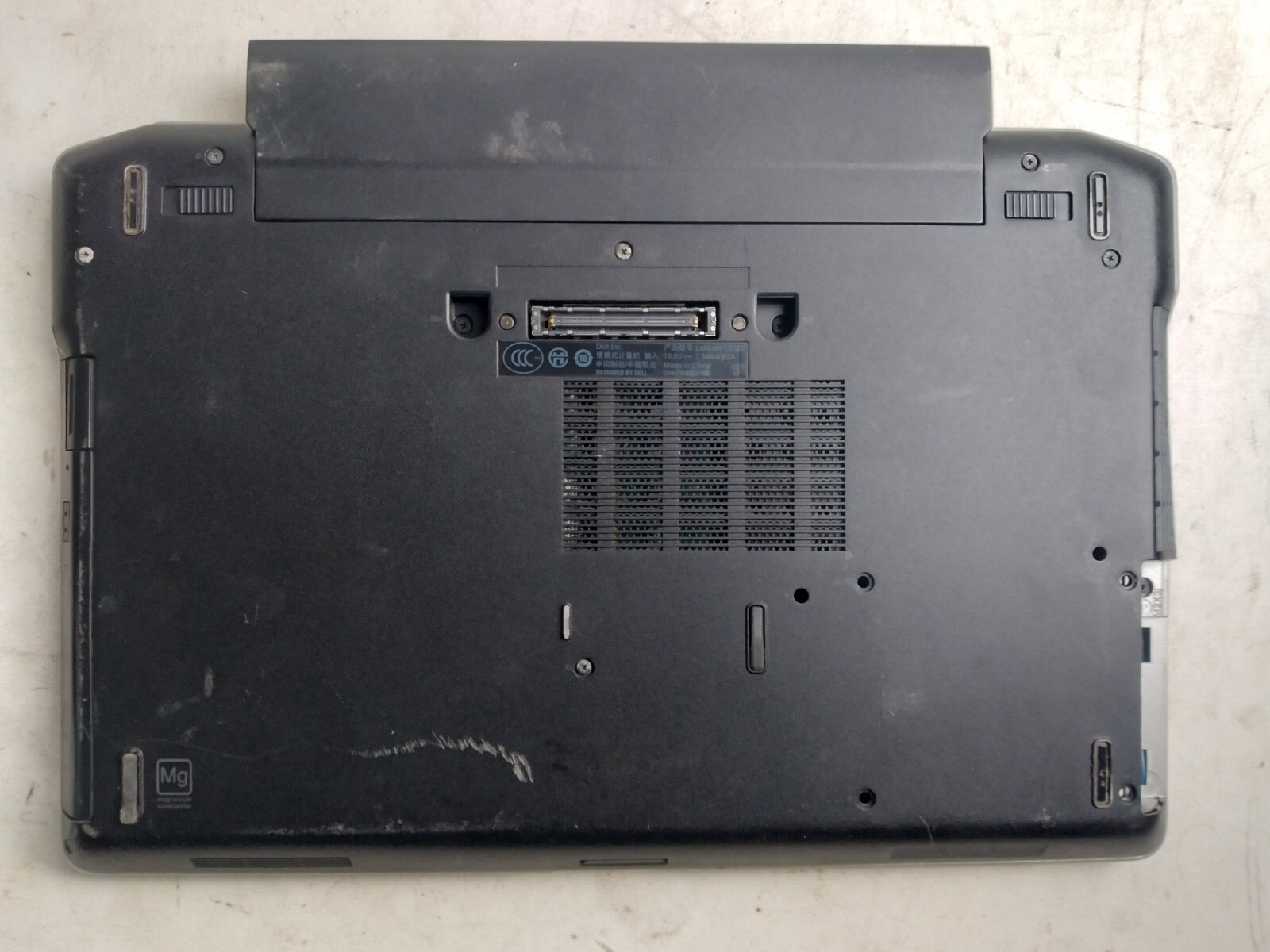 Dell Latitude E6320 w/i7-2620M, 4GB RAM, 13.3″ Laptop for Parts/Repair