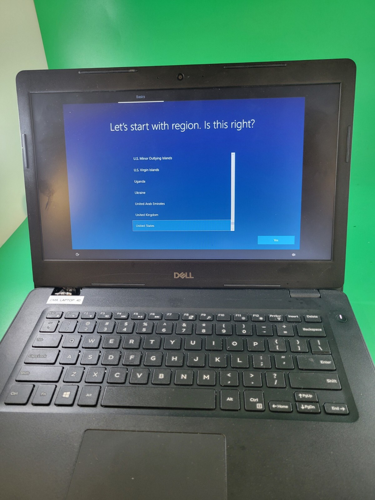 DELL LATITUDE 3490 14 in Intel Celuron – 8250U 1.80GHz 4GB RAM 500GB HDD