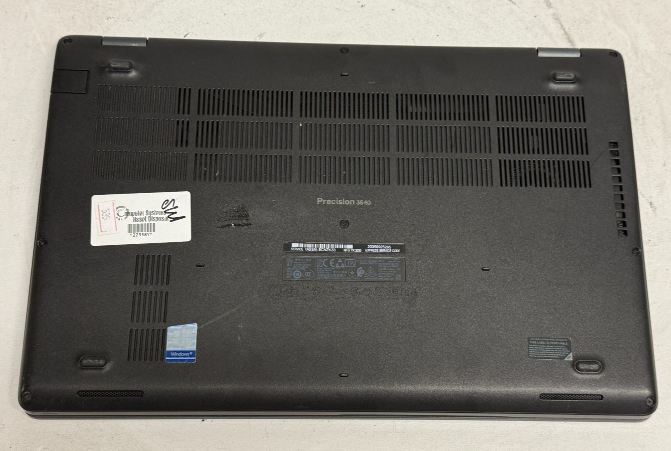 Dell Precision 3540 15.6″ (i5-8265u – 8GB RAM – 256GB SSD – Win11Home)