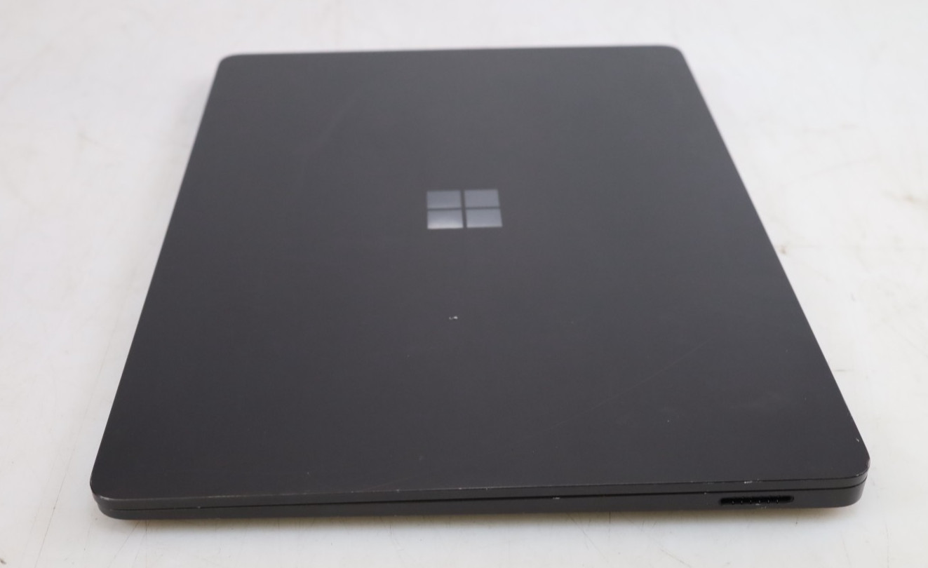 Microsoft Surface 2107 7th Edition 13.8″ Ultra 7 268V 32GB 512GB SSD No COA OS