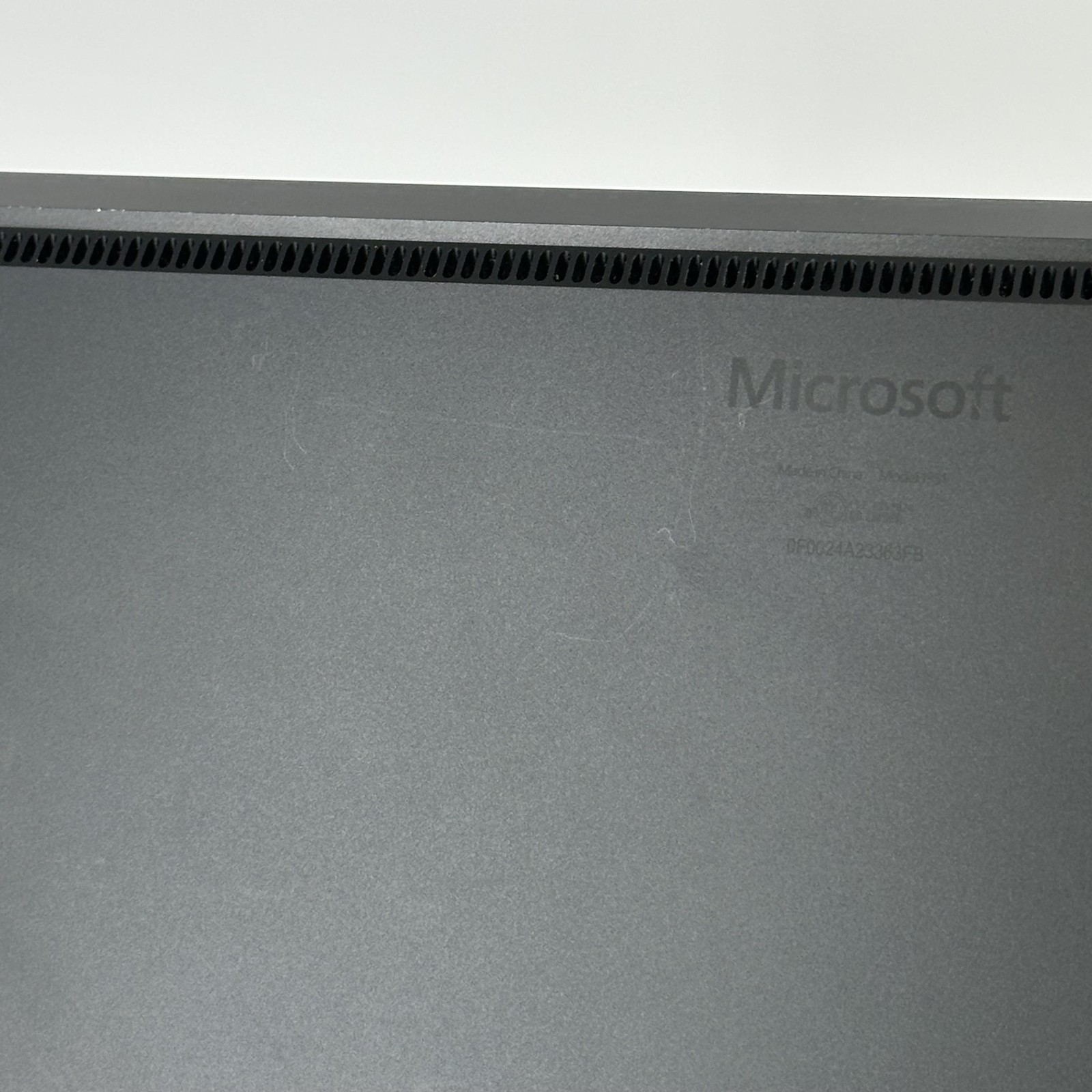 Microsoft Surface Laptop 5 13 2K TOUCH 2.7 GHz i7-1265U 16GB 512GB Bad Speakers