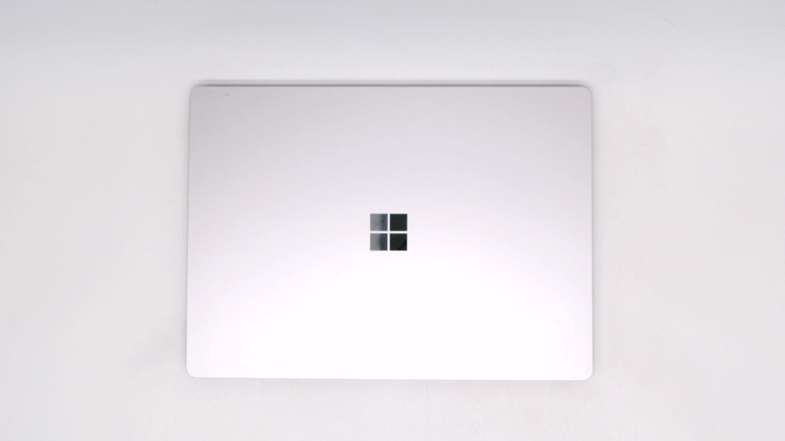 Microsoft Surface Laptop 5 13″ i5-1235u 8GB 256GB – Very Good