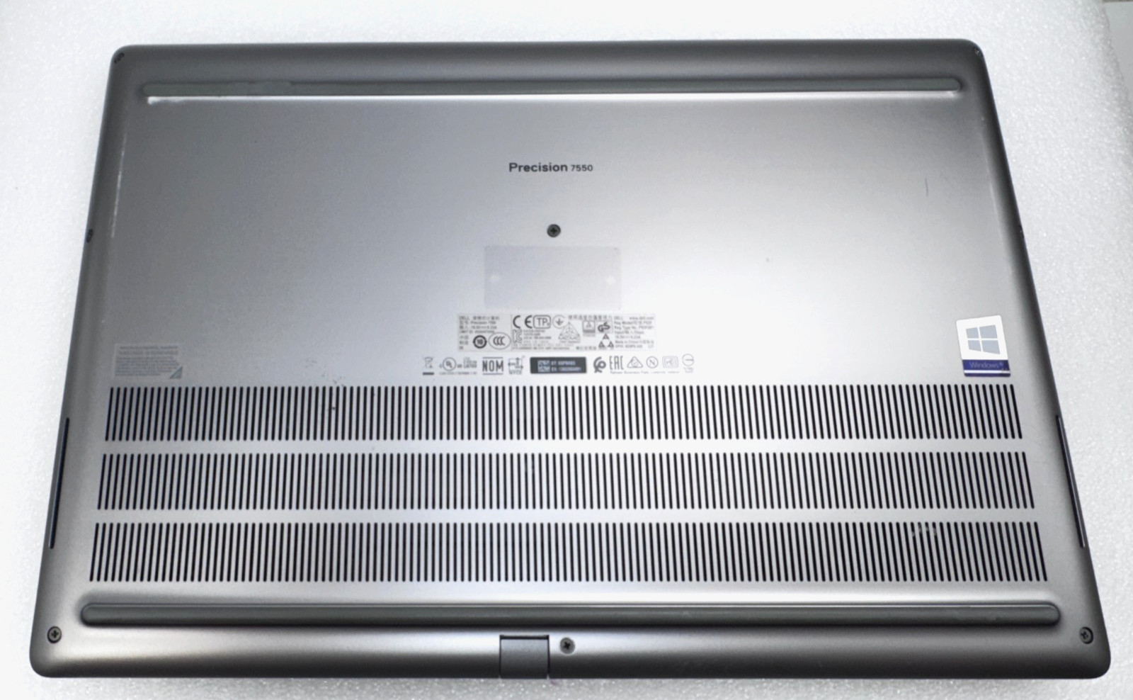 Dell Precision 7550 15.6″ Laptop i9-10885H 32GB 1TB Nvidia RTX3000 Windows 11