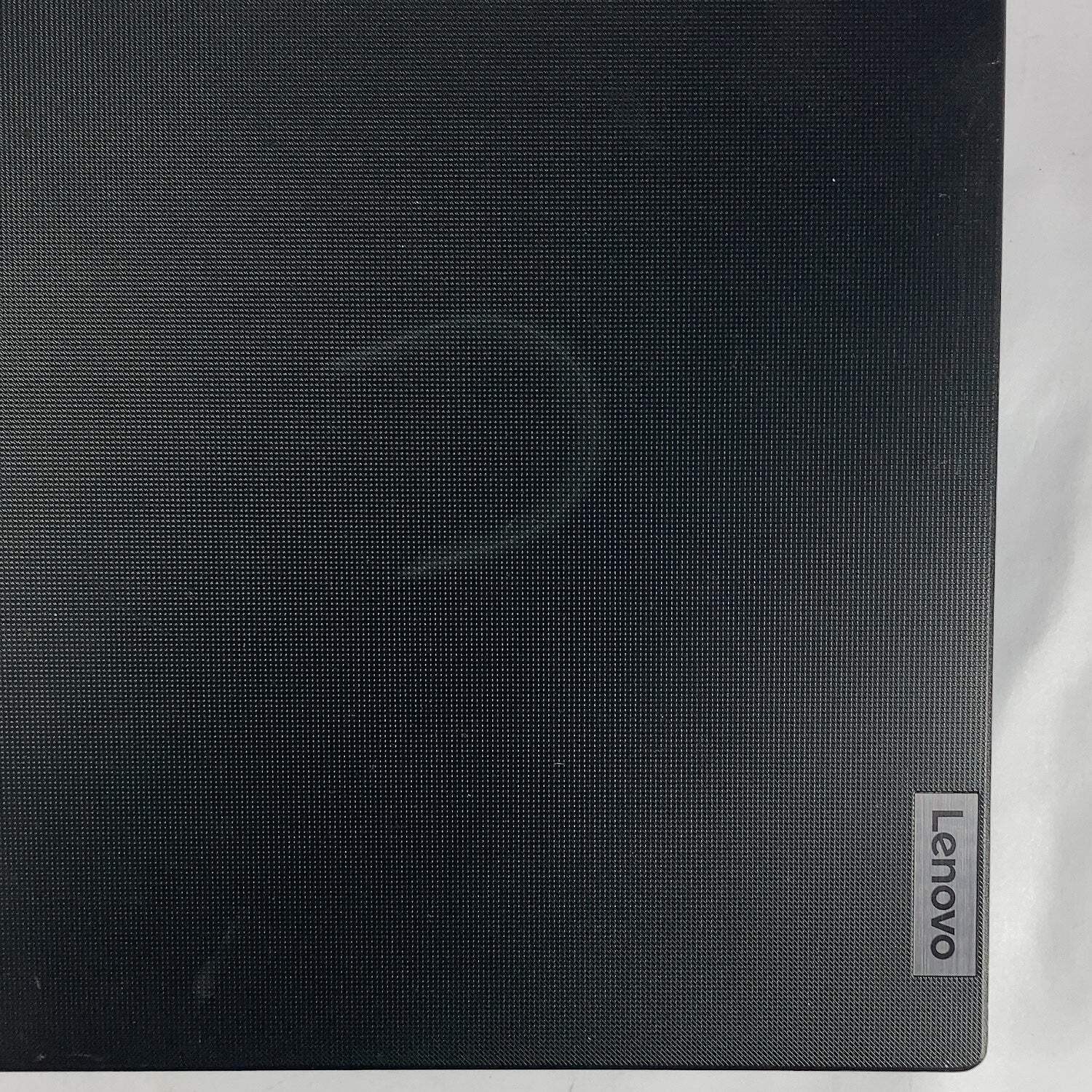 Broken Lenovo V15 G2 ITL 15.6″ i5-1135G7 2.4GHz 8GB RAM FOR PARTS READ