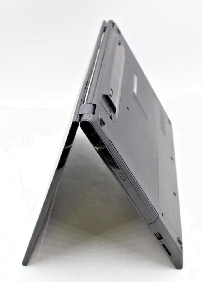 Dell Inspiron 3543 16.2in 500 GB HD 4 GB RAM i5-5200U 30 day warranty No OS