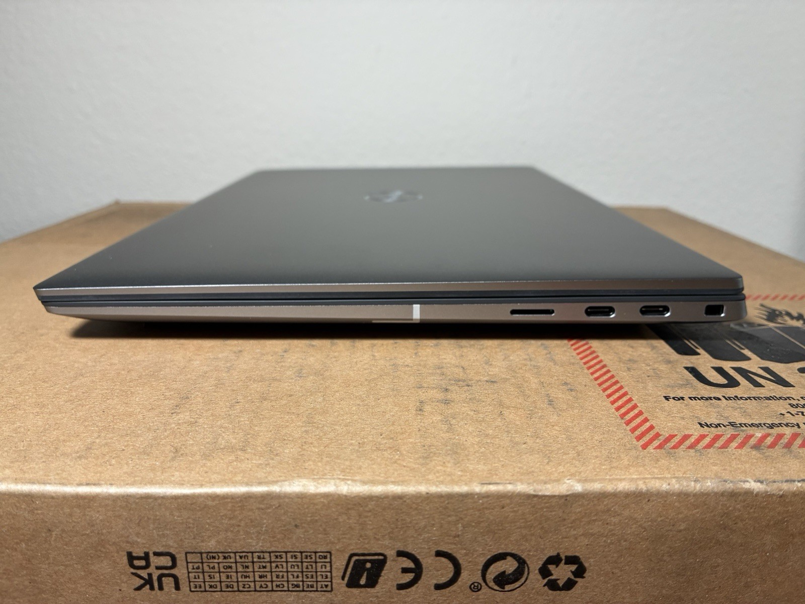 Grade A DELL Precision 5480 Laptop i7-13800H QHD+ TOUCH 32GB 1TB SSD RTX A1000!