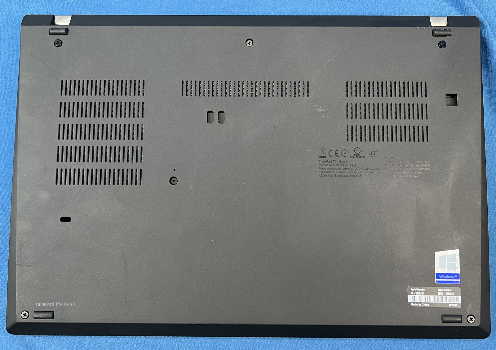 Lenovo ThinkPad T14 Gen 1 – AMD Ryzern 7 PRO 4750U, 16GB RAM, 512GB NVMe – Win11