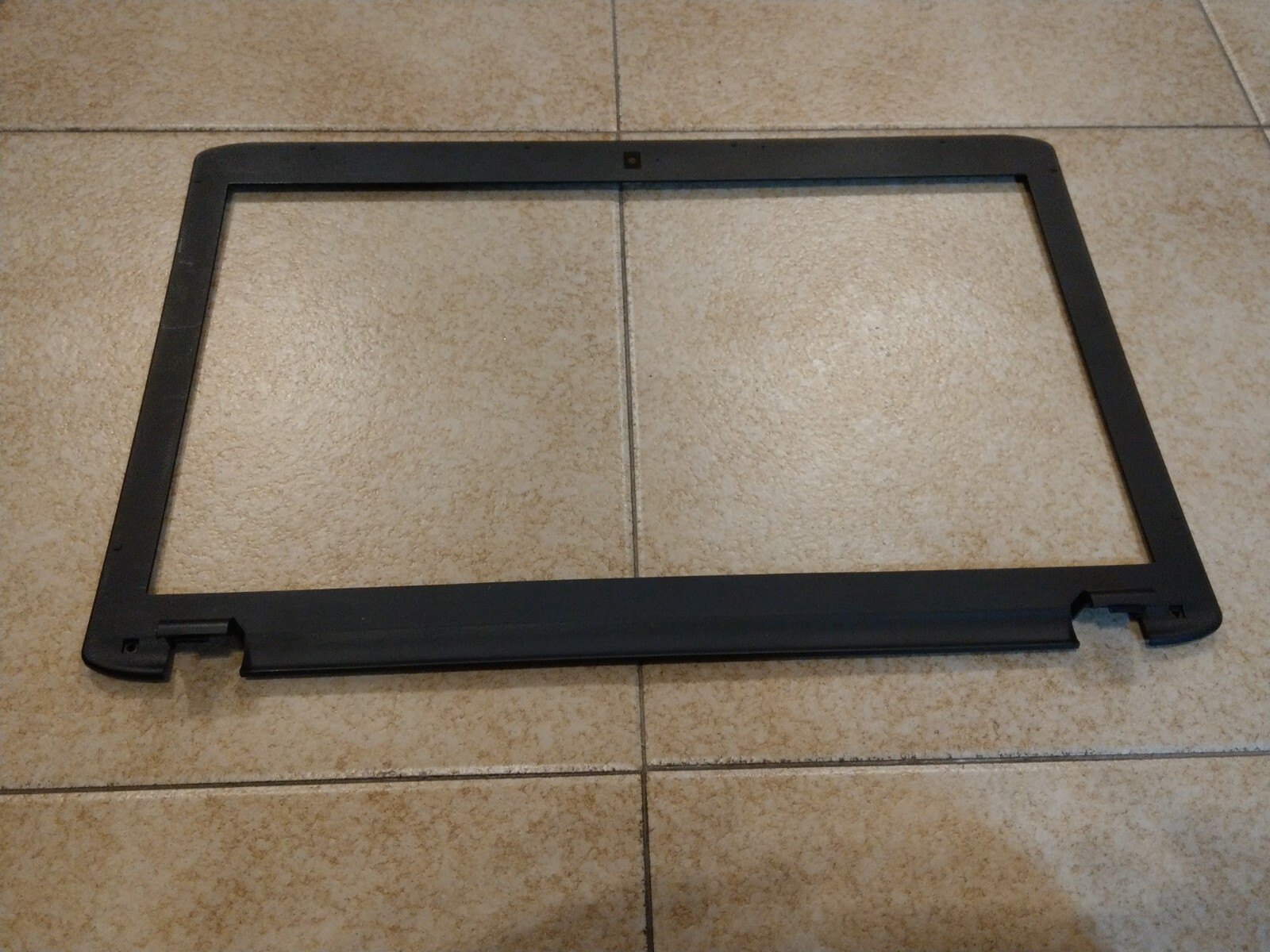 MEDION E7227 FRAME LCD FRAME DISPLAY 13N0-BNA0841