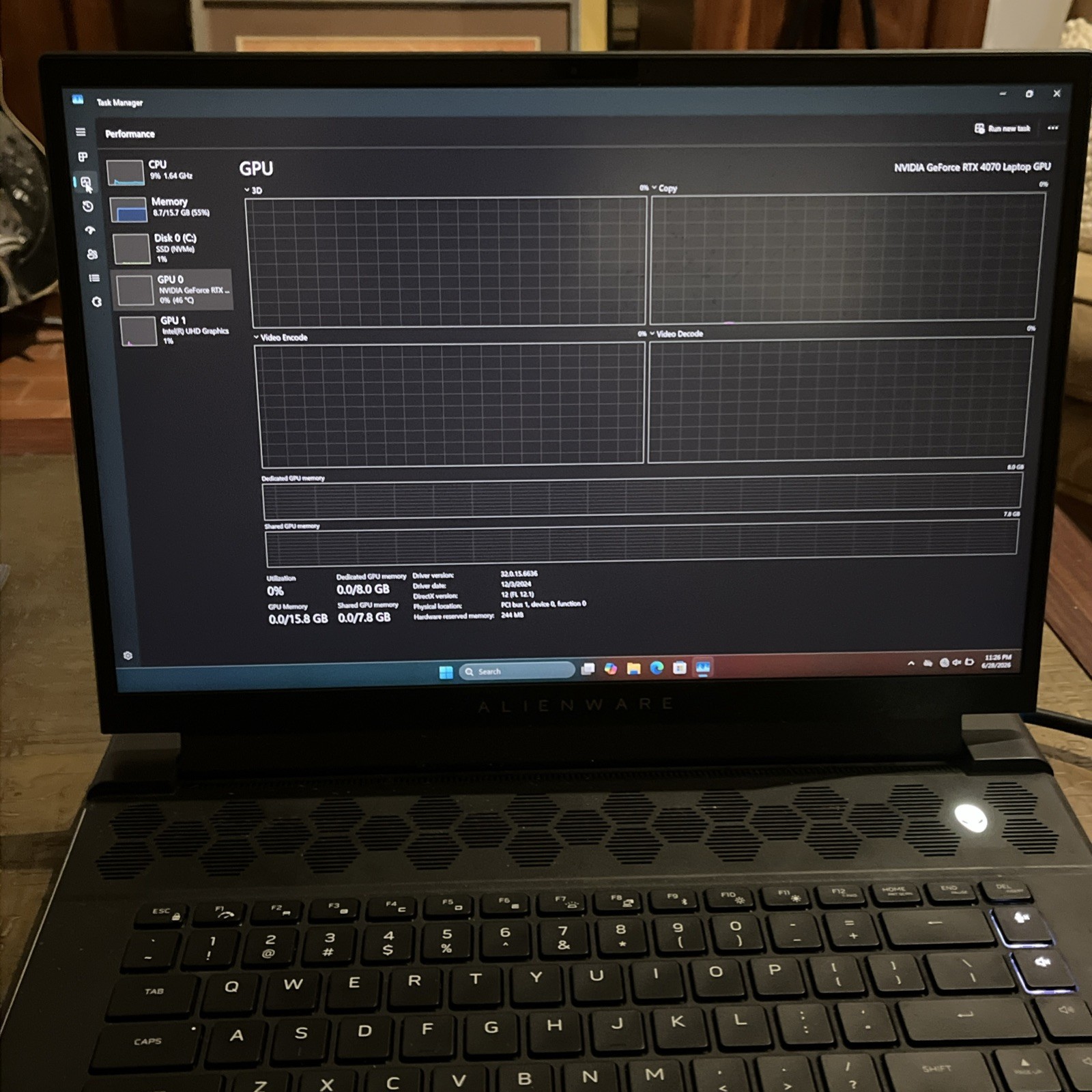 Alienware M16 R1 16″ Intel i7-13700HX 2.1GHz 16GB RAM 1TB SSD RTX 4070