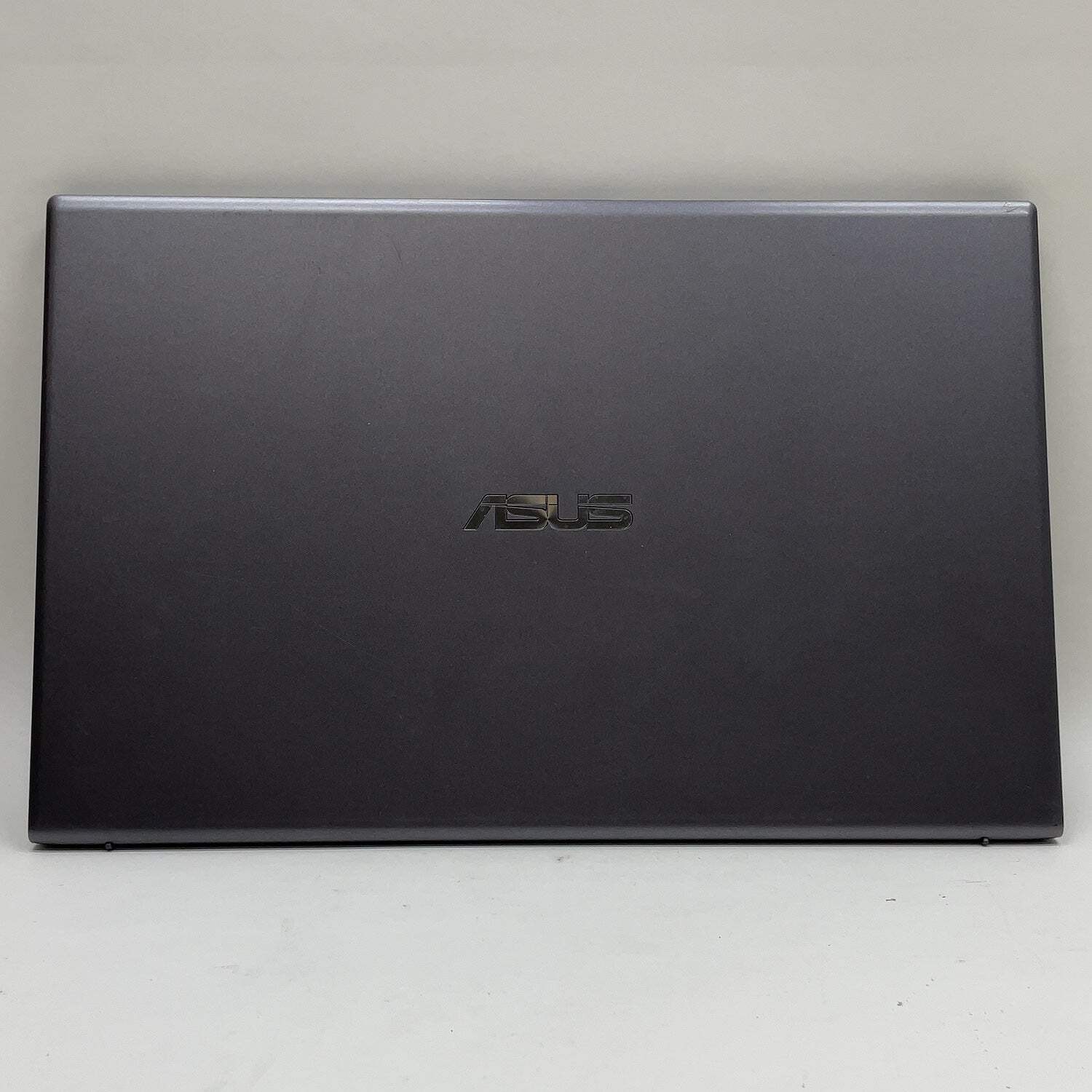 Asus Vivobook 15 F512D 15.6″ Ryzen 3 3200U 2.6GHz 4GB RAM 512GB SSD