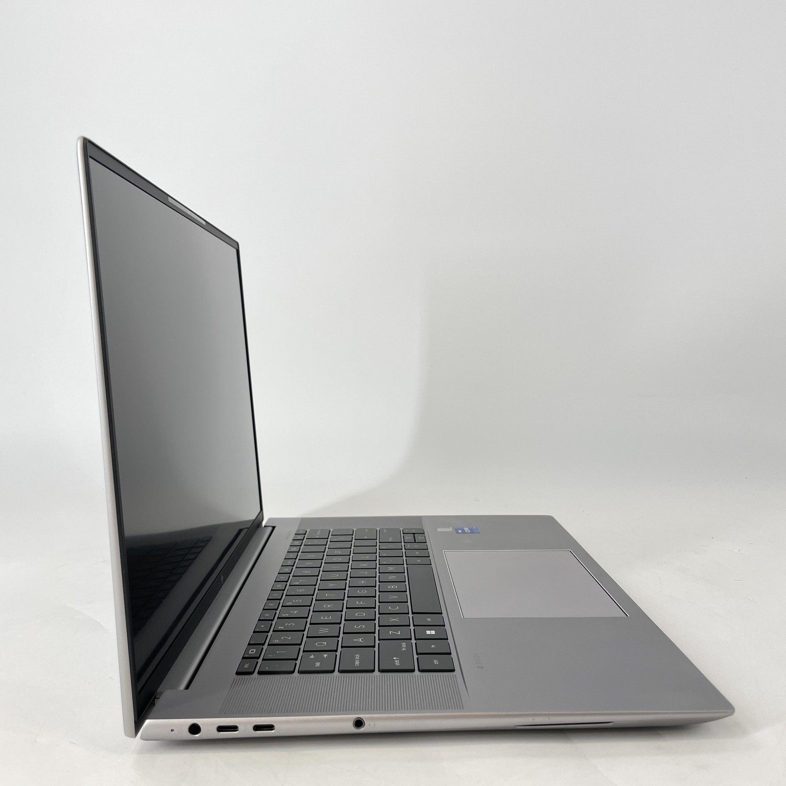 HP ZBook Studio 16 G10 UHD+ 2.4GHz i7-13700H 32GB 512GB RTX 2000 Ada BENT FRAME