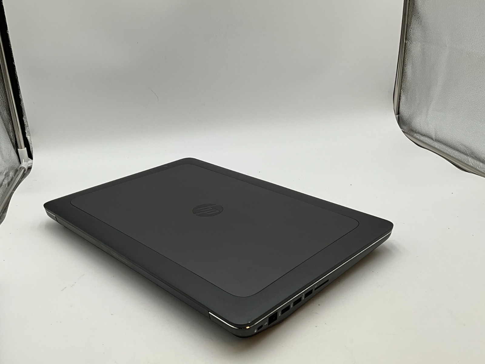 HP Zbook 17 G4 4SX21US i7-7820HQ 64GB 2x1TB Quadro P5000 W11 CND837B07R
