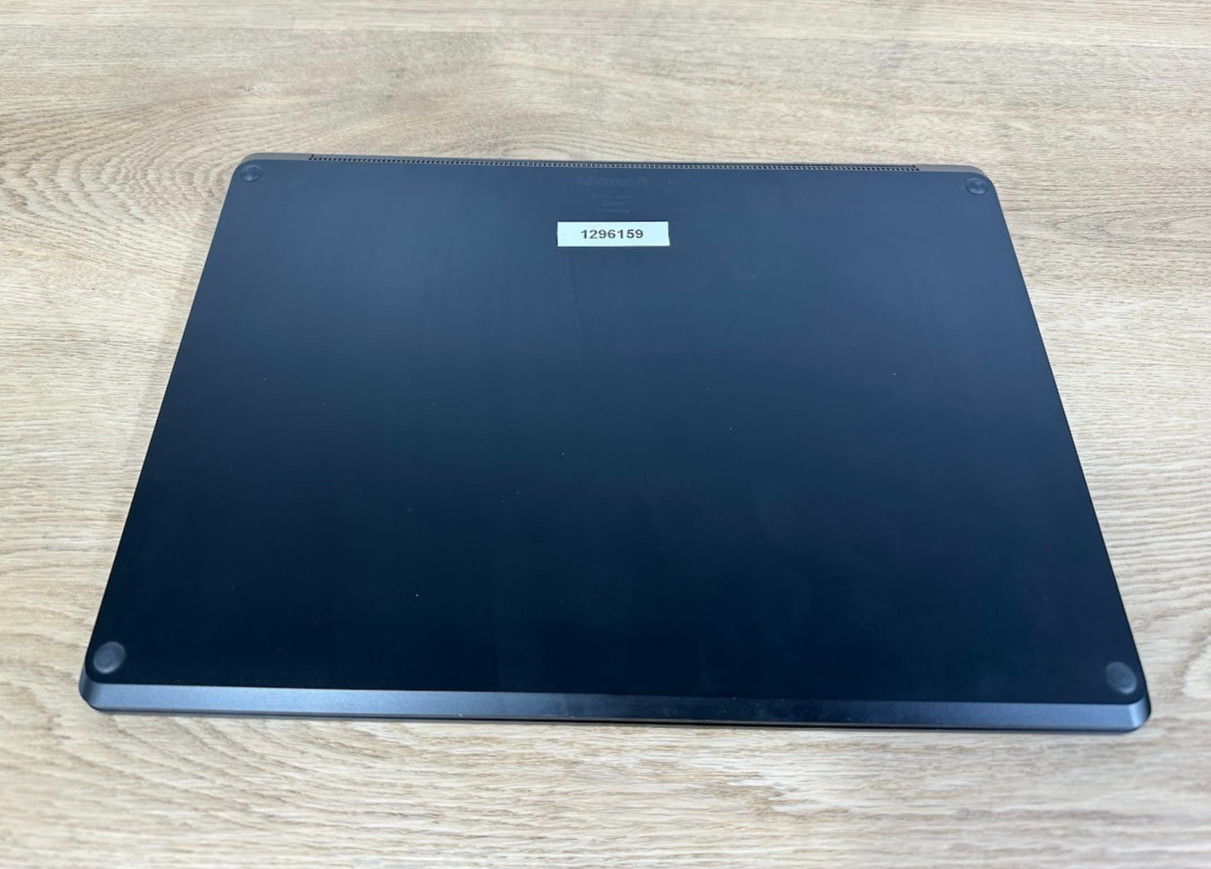 Microsoft Surface Laptop 5 Core i7 1265U, 16GB LPDDR5 Intel Iris Xe, 512GB SSD