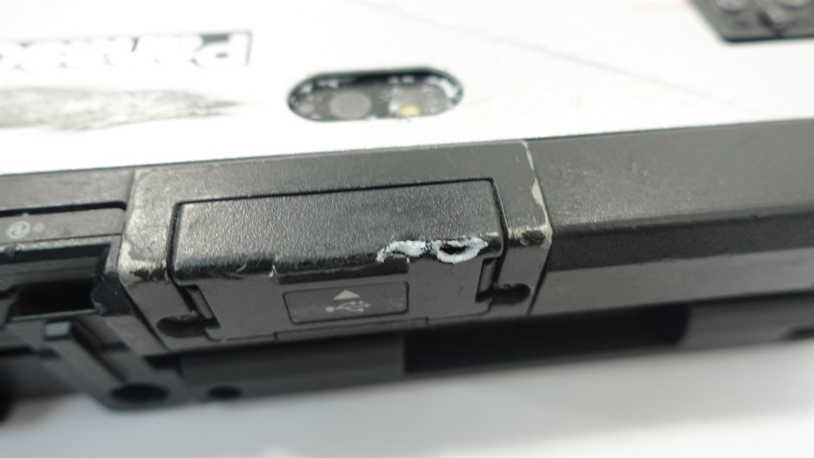 Panasonic Toughbook CF-33-2 Core i5-10310U 1.70GHz 16GB 256GB Touch