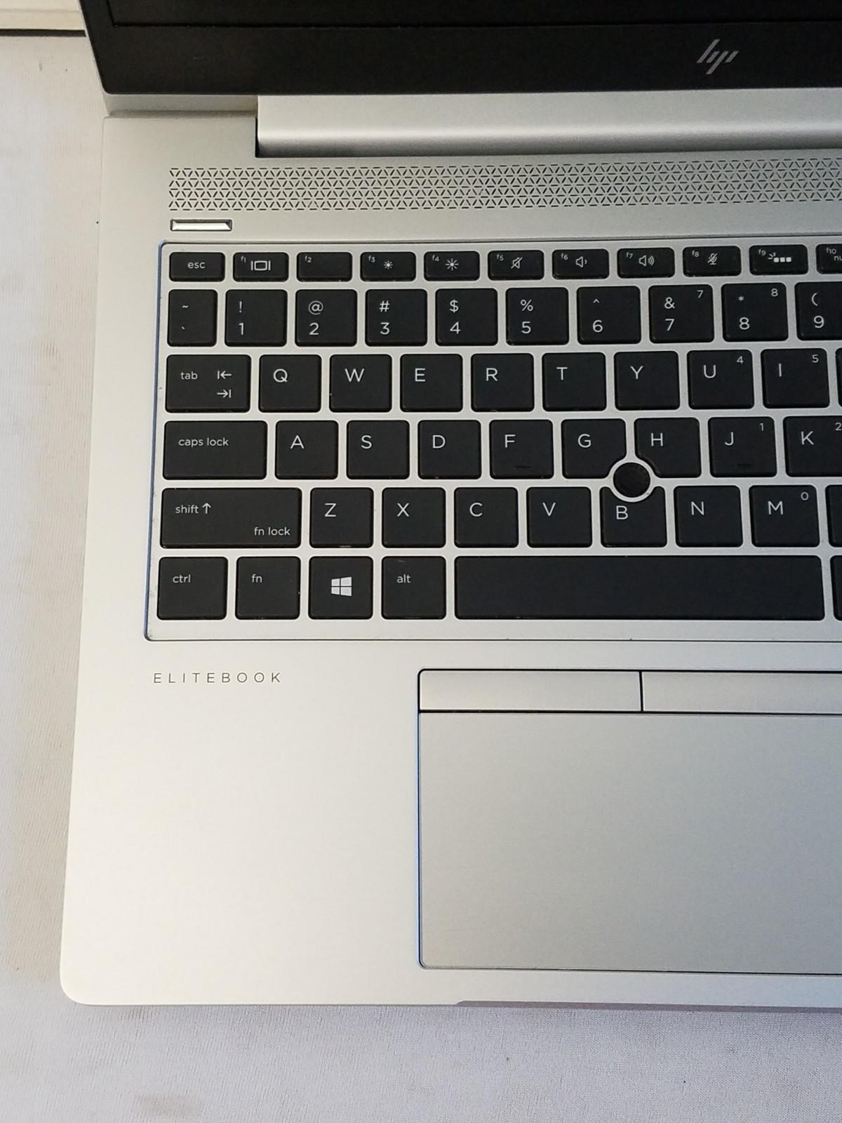 HP EliteBook 745 G5 Laptop – AMD Ryzen 3-2300u – 8GB RAM – 500GB SSD – Win 10