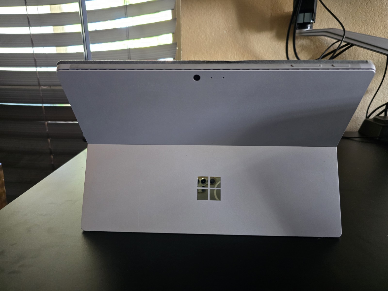 Microsoft Surface Pro 4 | i7 | 8GB | 256GB | Win11 With Keyboard