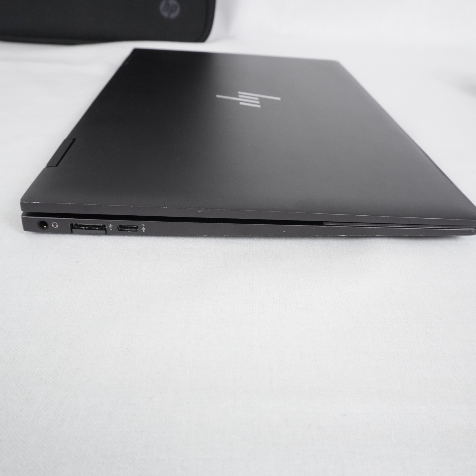 HP Envy x360 Convertible 13″ Touch – AMD Ryzen 7 5800U 16GB Ram 500GB SSD Win 11