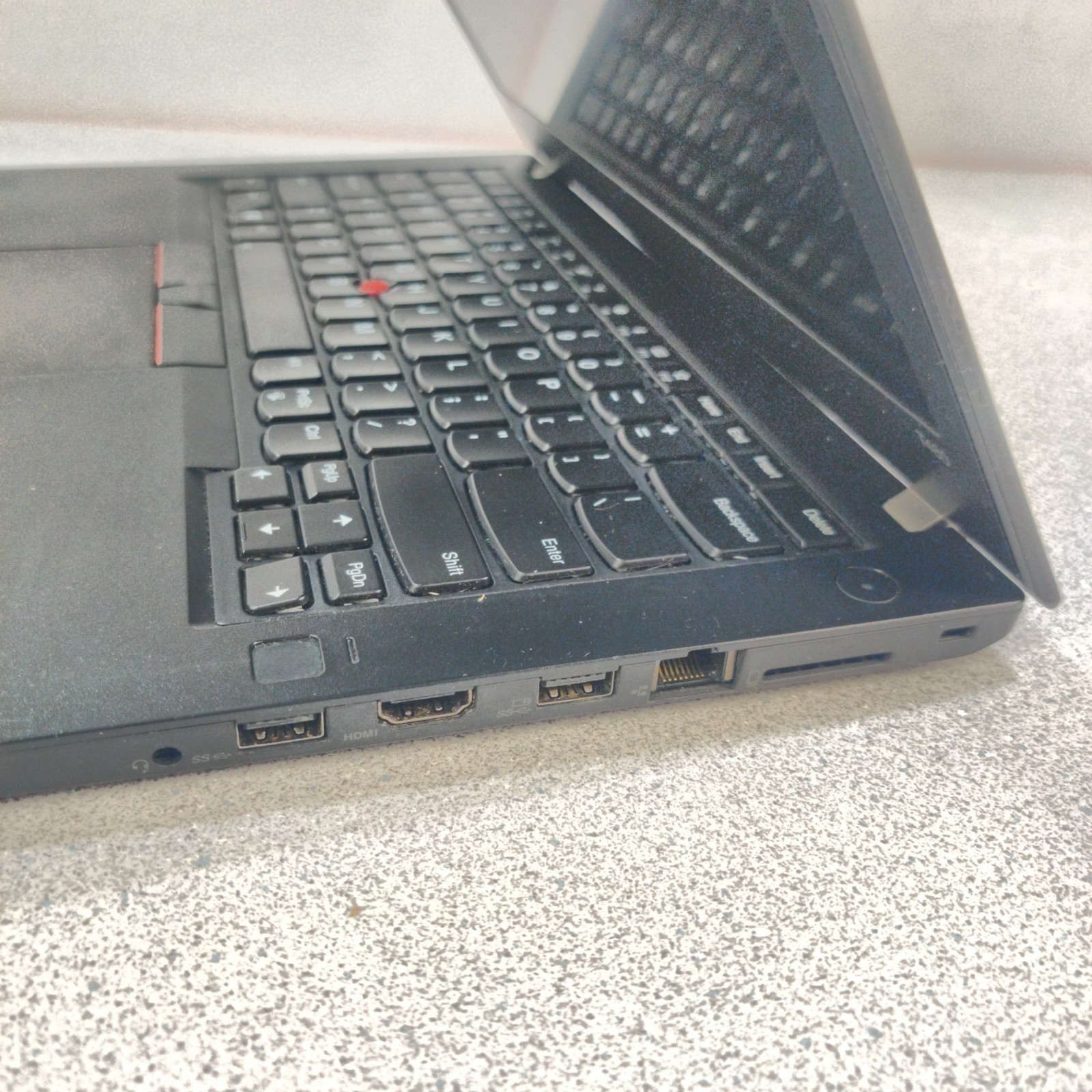 Lenovo ThinkPad T480 14.1″ i5-8250U 8GB RAM NO SSD/OS/AC FOR PARTS PLEASE READ