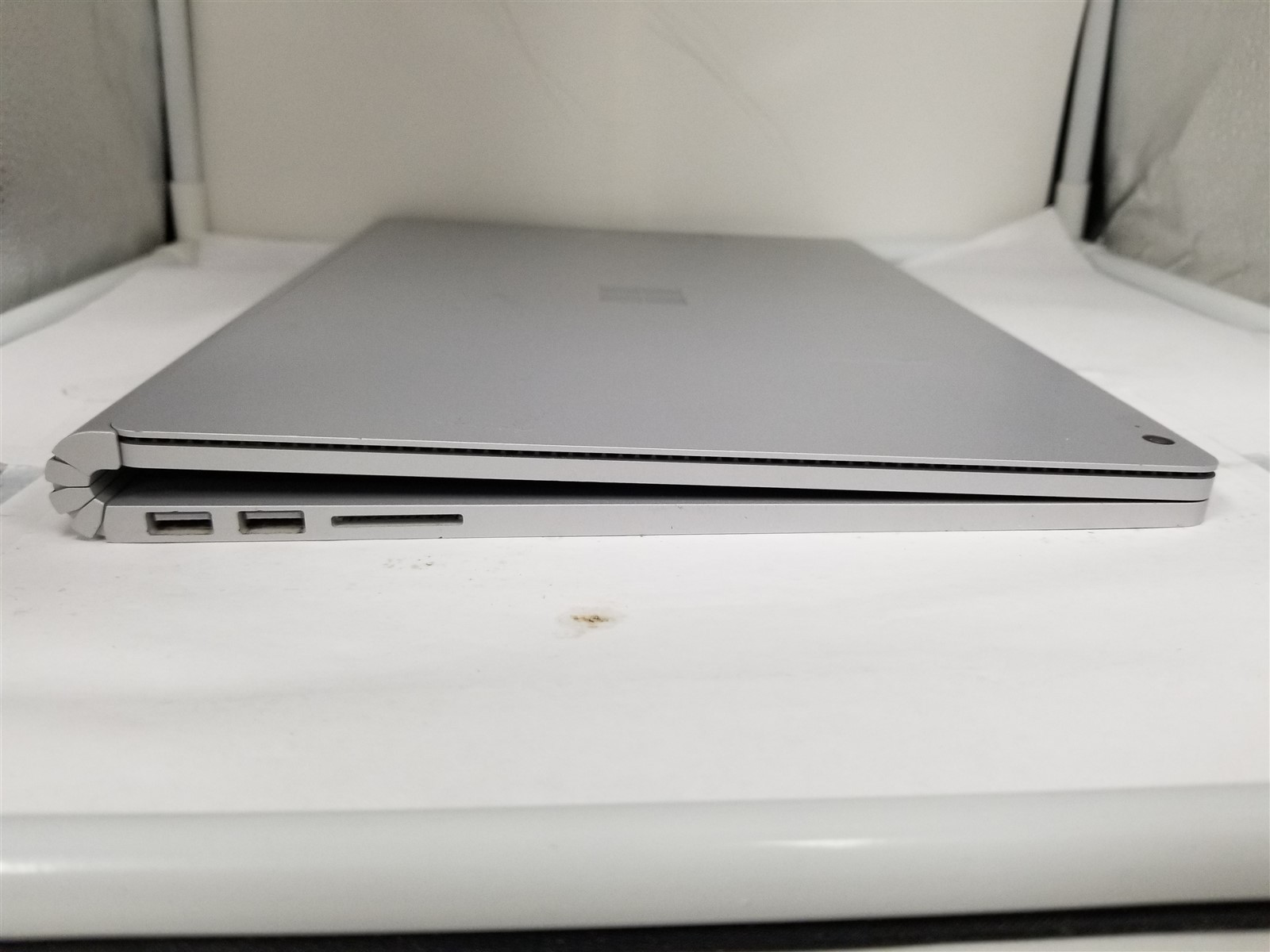 Microsoft Surface Book 2 Core i5 13.5″ 8GB/256GB Silver See Details VD6235