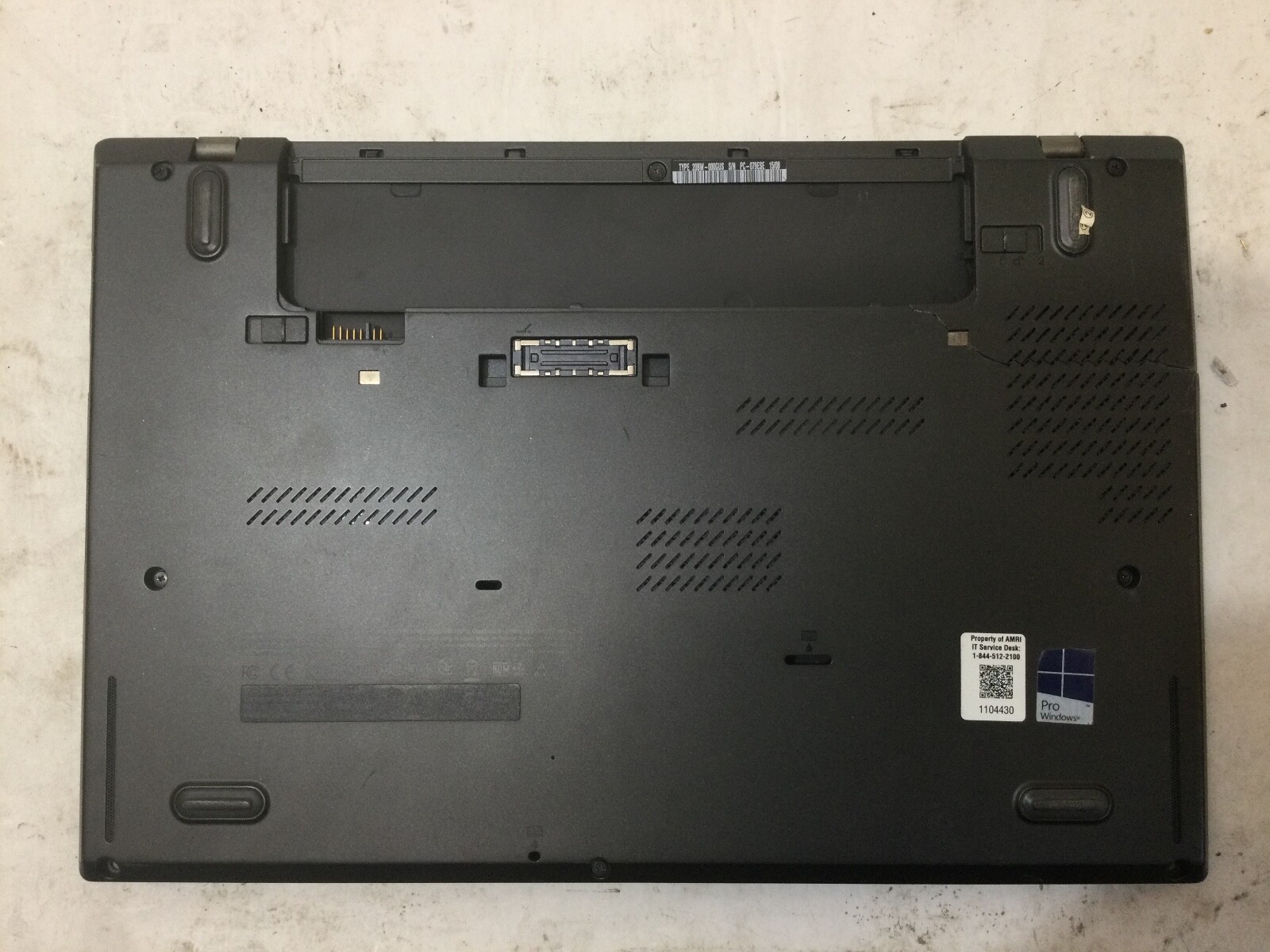 LENOVO THINKPAD T450s – FOR PARTS – I5 vPRO – 4GB RAM – READ DESCRIPTION – BB!!!
