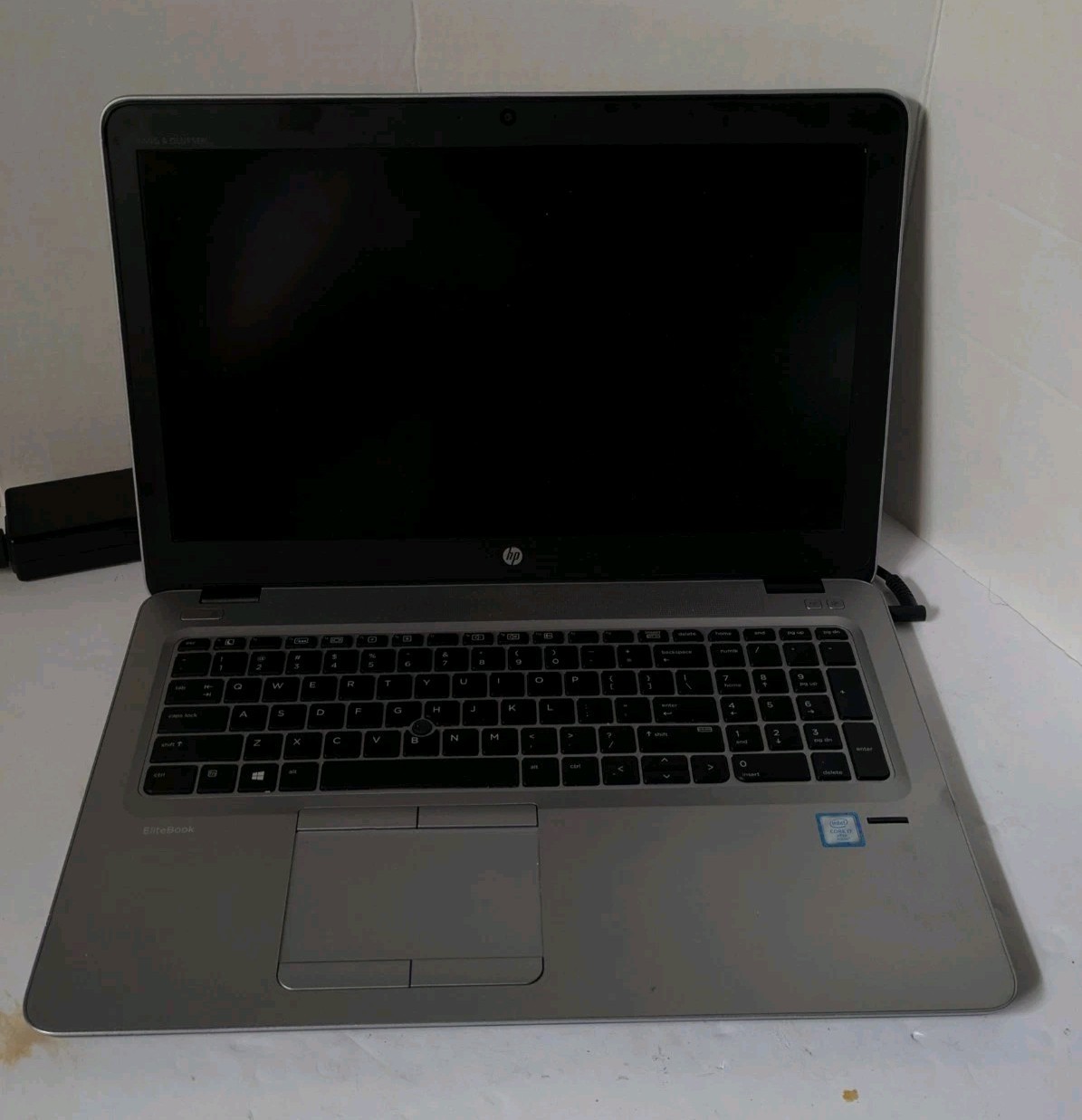 HP 15 / I7-6600U / 2.60Ghz/32GB RAM / 256GB M.2 SSD W11 Pro Elitebook 850 G3