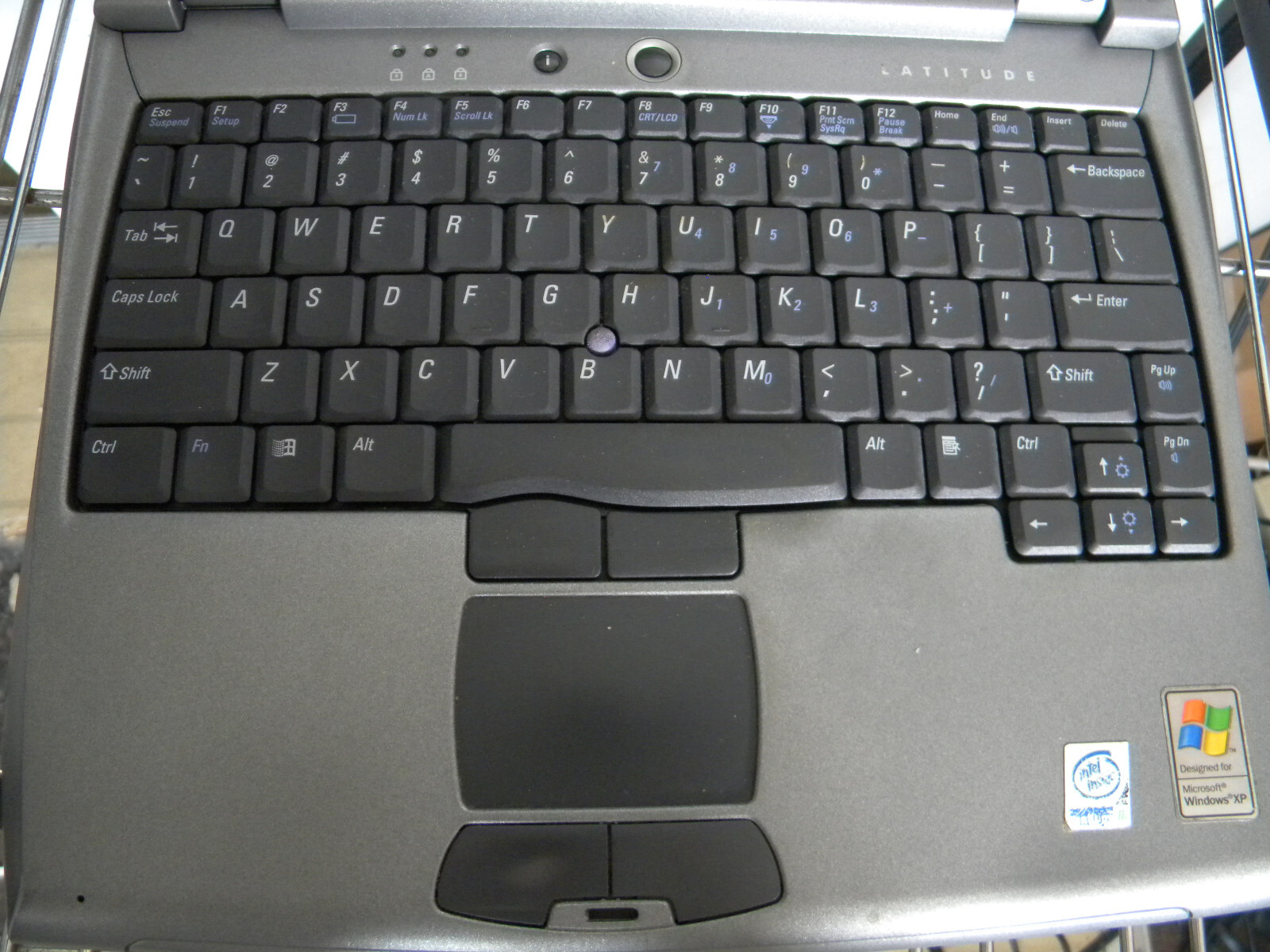 Dell Latitude C400 P3 III 866 MHz 512MB 40GB XPP 9 Pin Serial DB9 Diagnosed CMOS