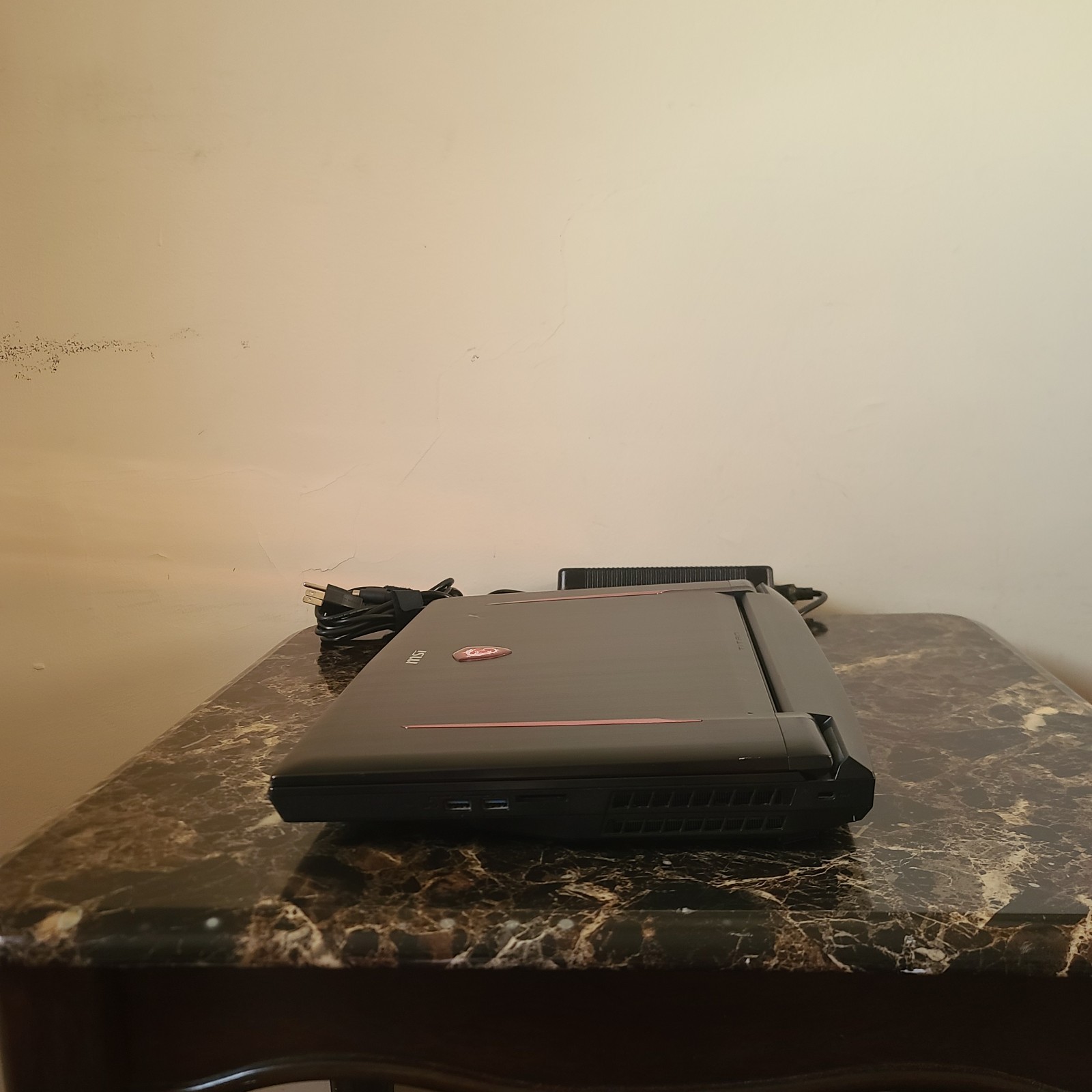 MSI GT73EVR 7RF TITAN PRO GAMING LAPTOP i7-7820HK 32GB RAM GTX 1080 512GB SSD