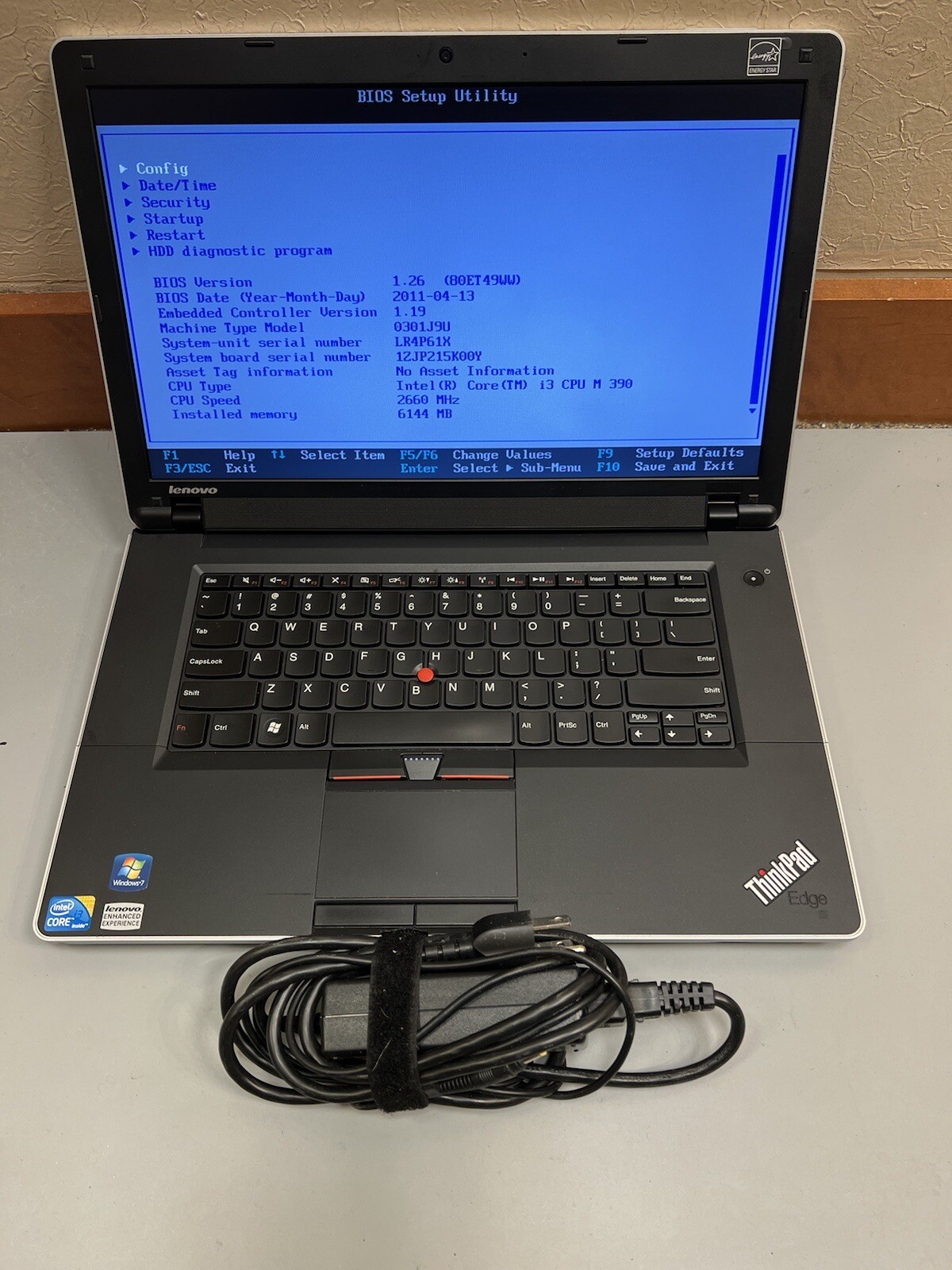 LENOVO THINKPAD EDGE 15 15.6″ Intel Core i3 M390 2.66GH 6GB RAM 500GB HDD WEBCAM
