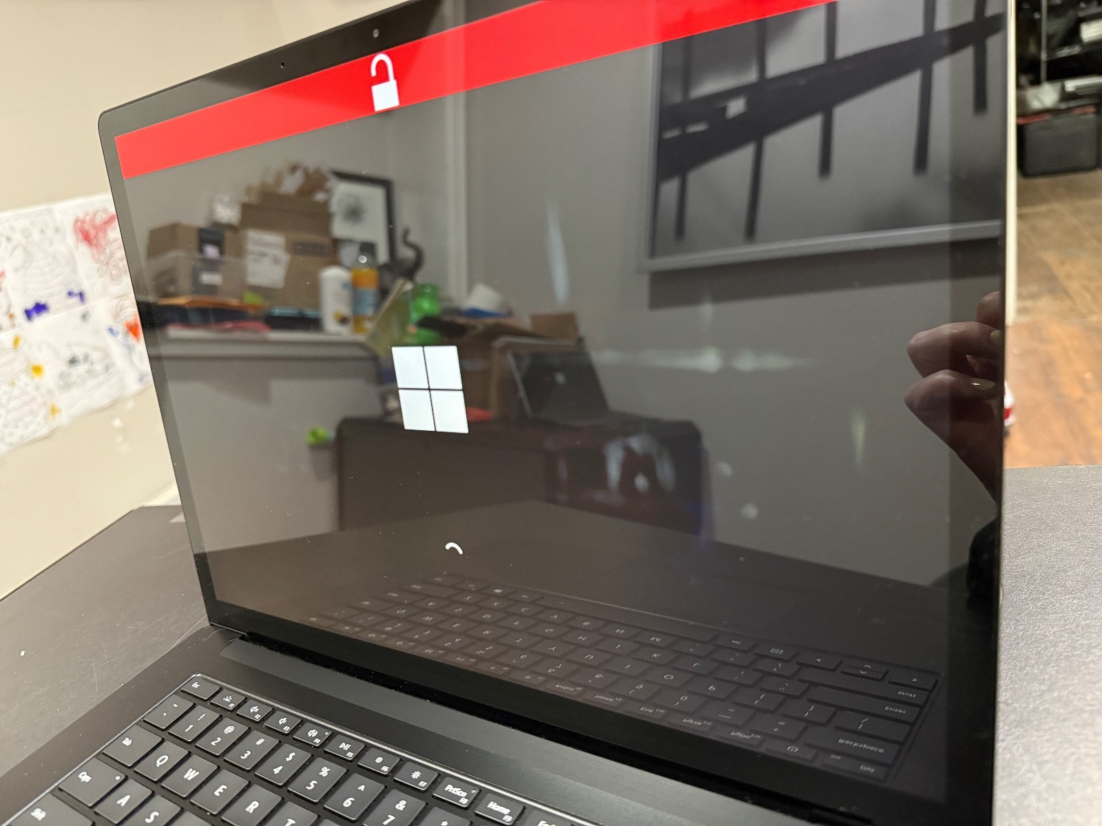 Microsoft Surface Laptop 3 1872 1.20GHz i5-1035G7 8GB RAM 256GB SSD Win 11 -READ