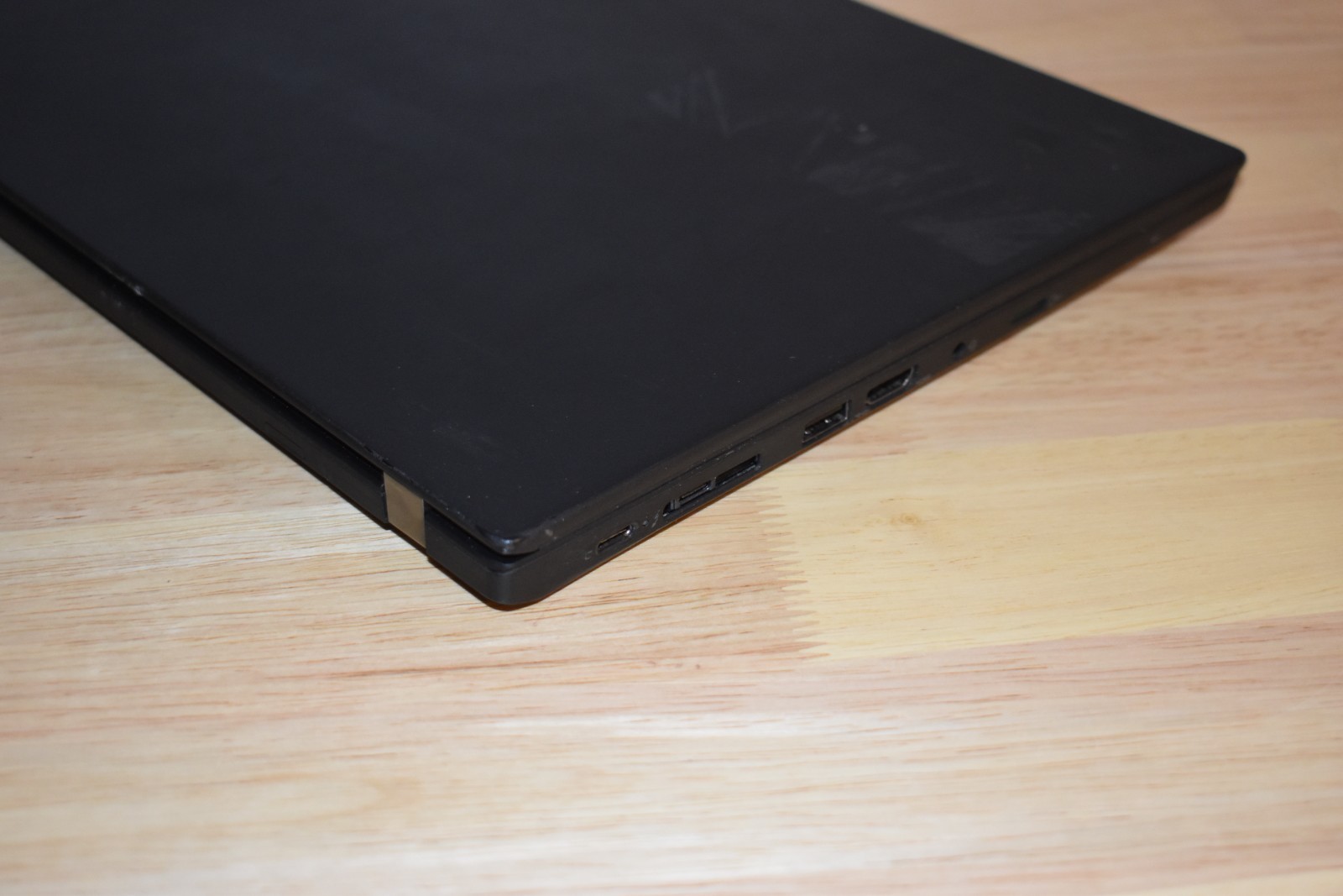 Lenovo Thinkpad T490 Quad Core i7-8565U 16GB RAM 512GB SSD 2560×1440 QHD Win 11
