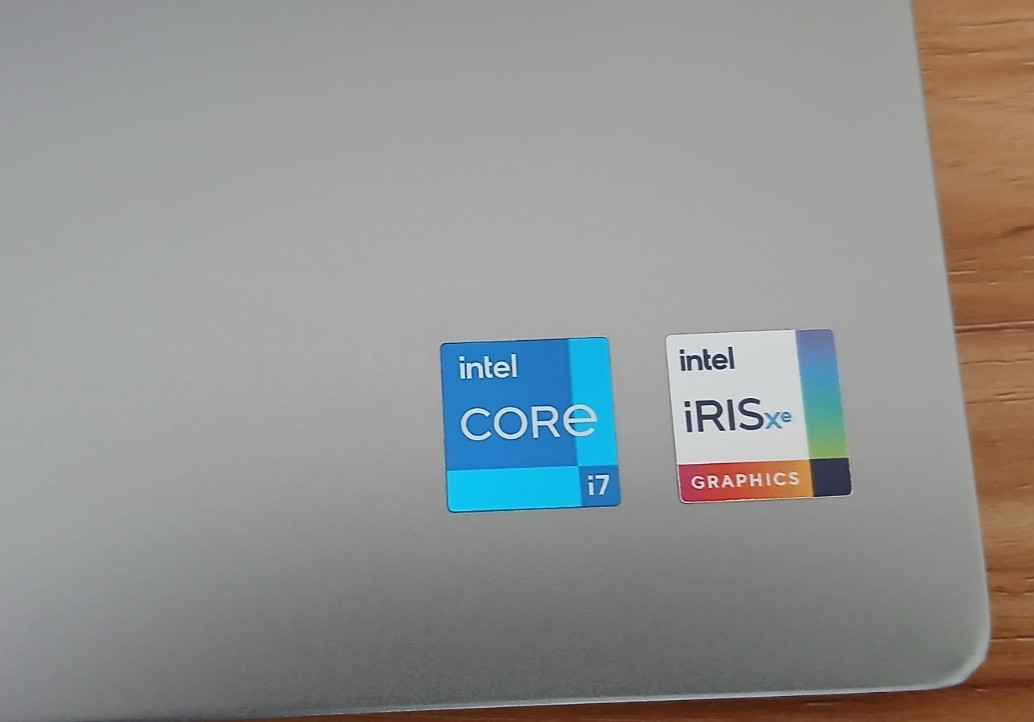 DELL VOSTRO 5620 i7-1260p 16″ FHD 16/512***READ