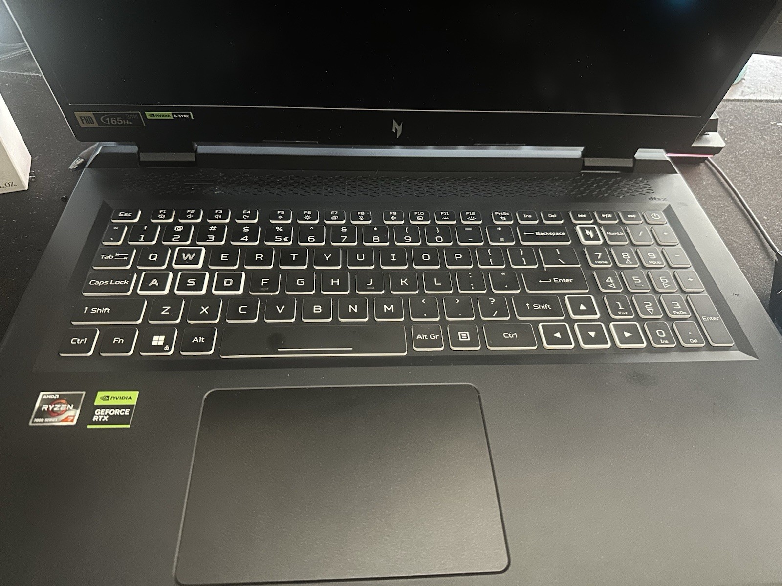 Acer Nitro AN17-41-R8N5 17.3” (AMD Ryzen 7 – 3.20 GHz RTX 4050)